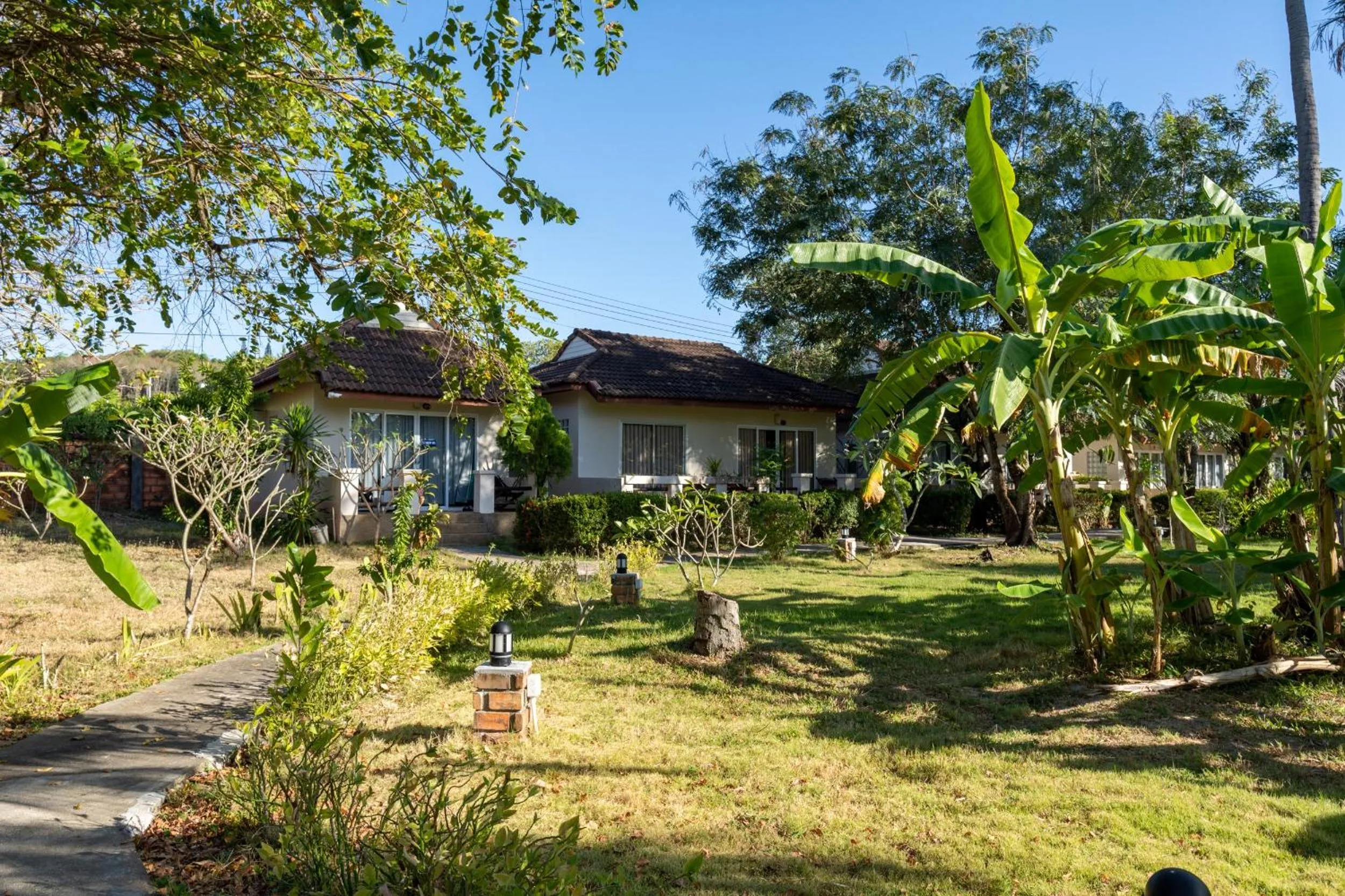 Family Bungalow in Gooddays Lanta Beach Resort SHA