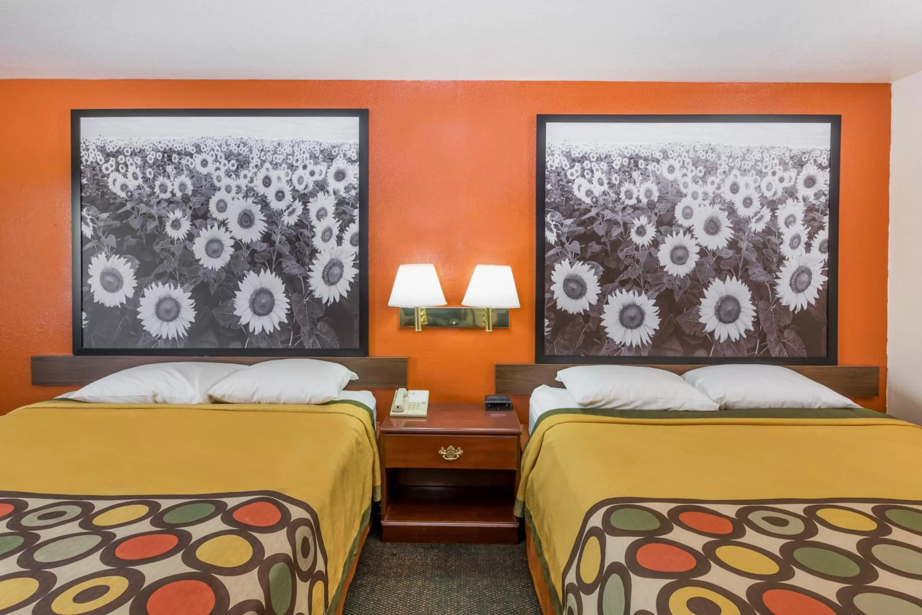 Queen Room with Two Queen Beds - Disability Access/Non-Smoking in Super 8 by Wyndham Holton