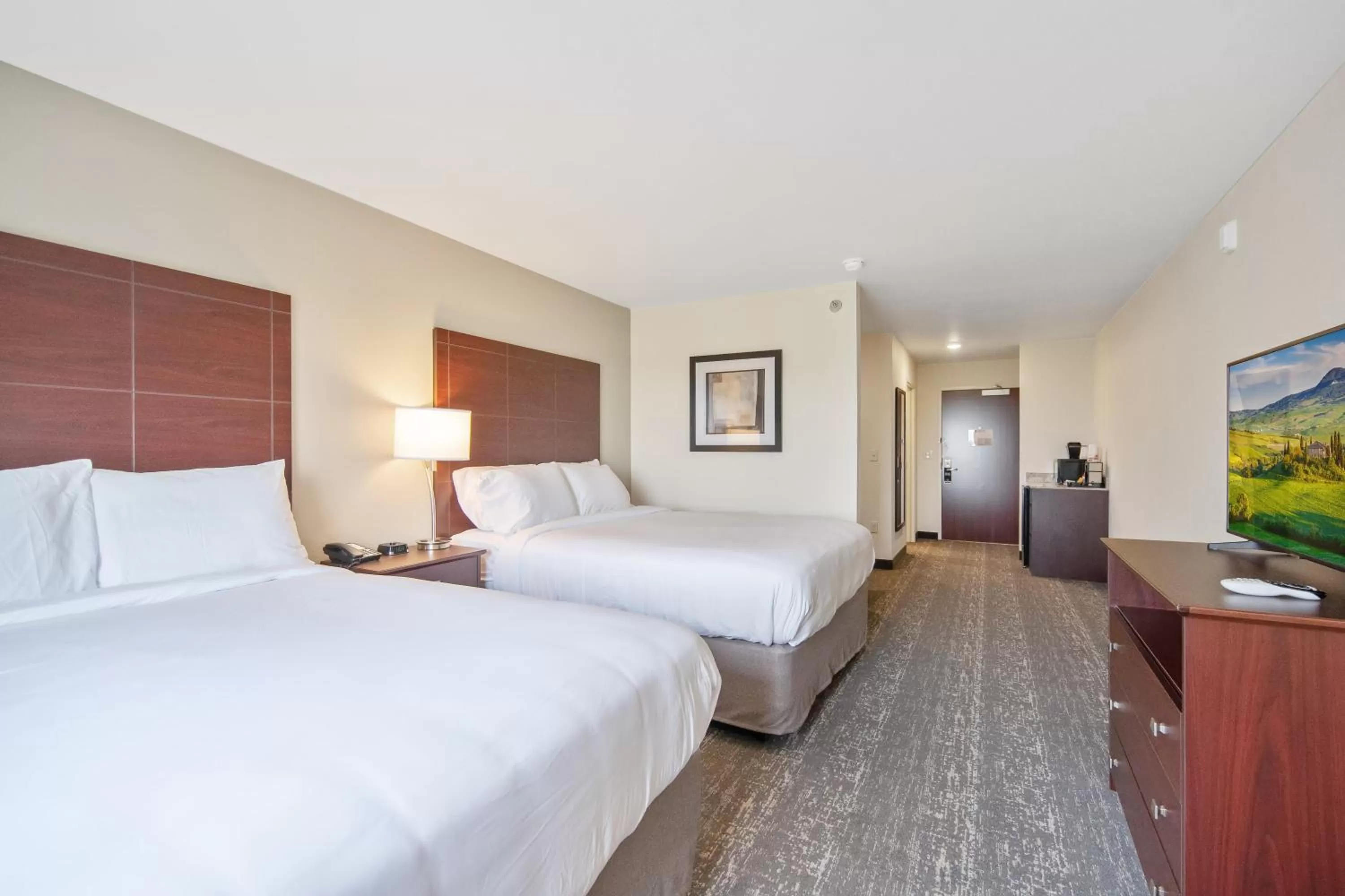 Queen Room - Disability Access in Cobblestone Hotel & Suites - Austin