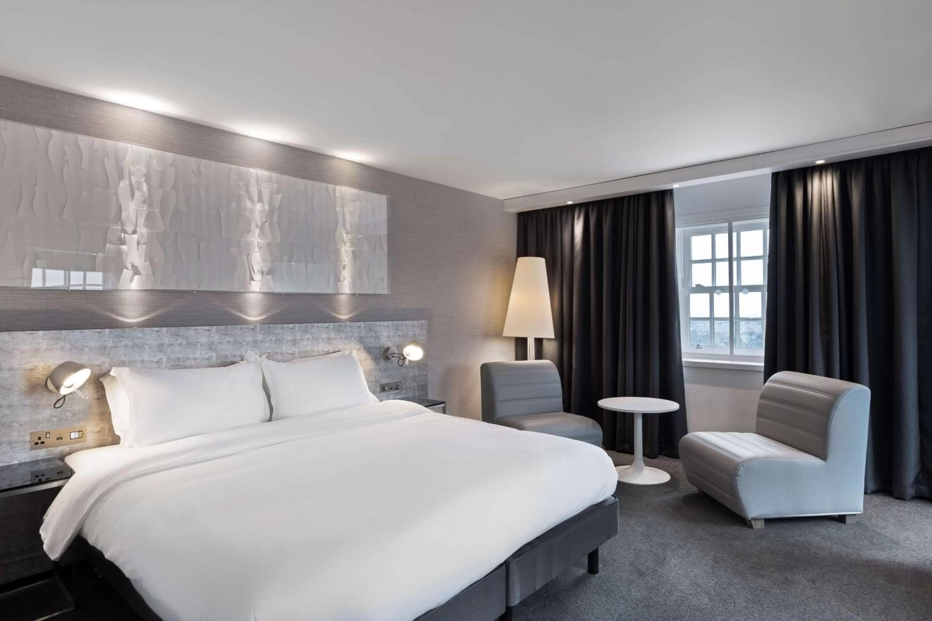 Superior Room in Radisson Blu Hotel, Edinburgh City Centre