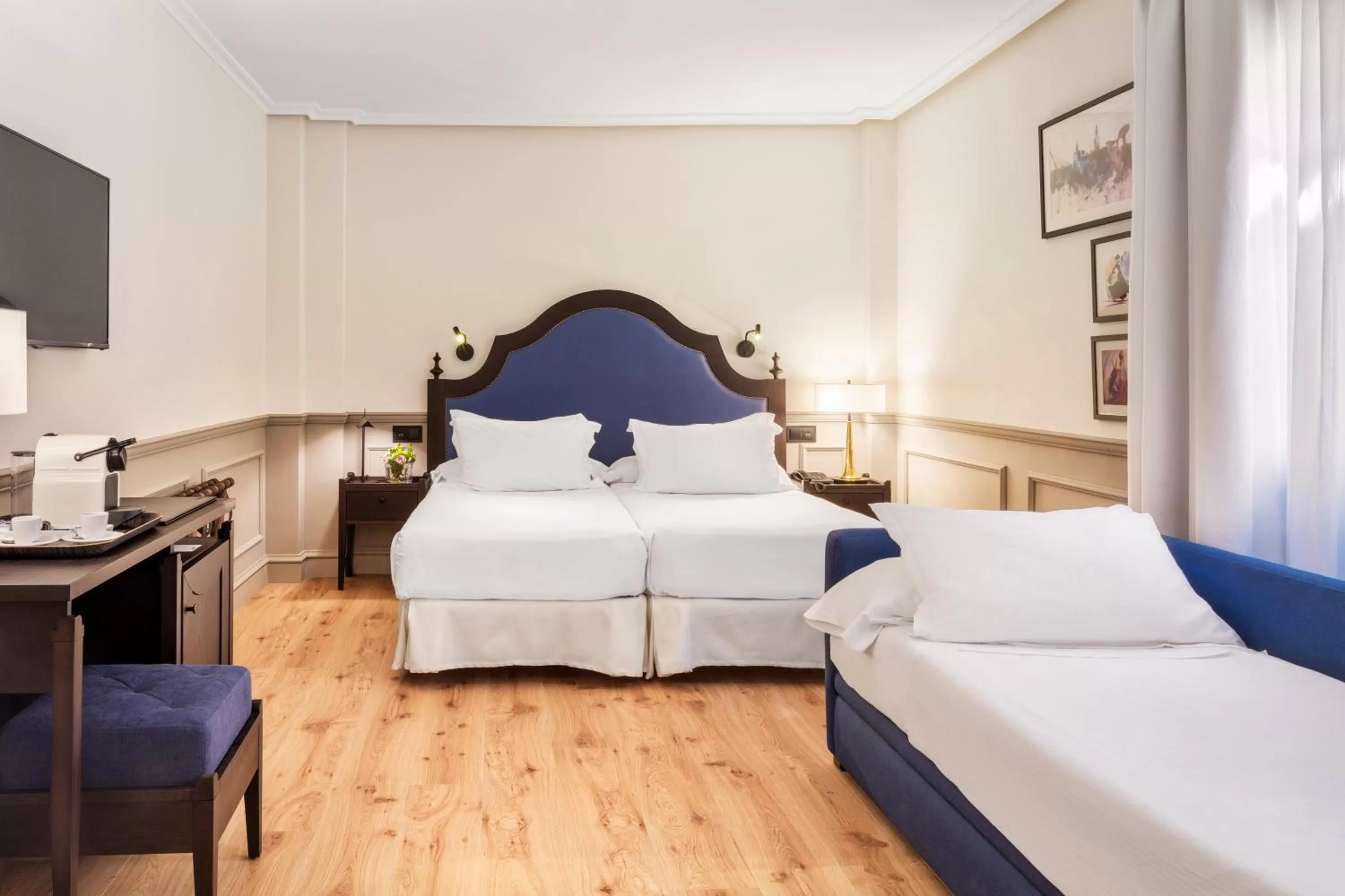 Triple Room in H10 Corregidor Boutique Hotel