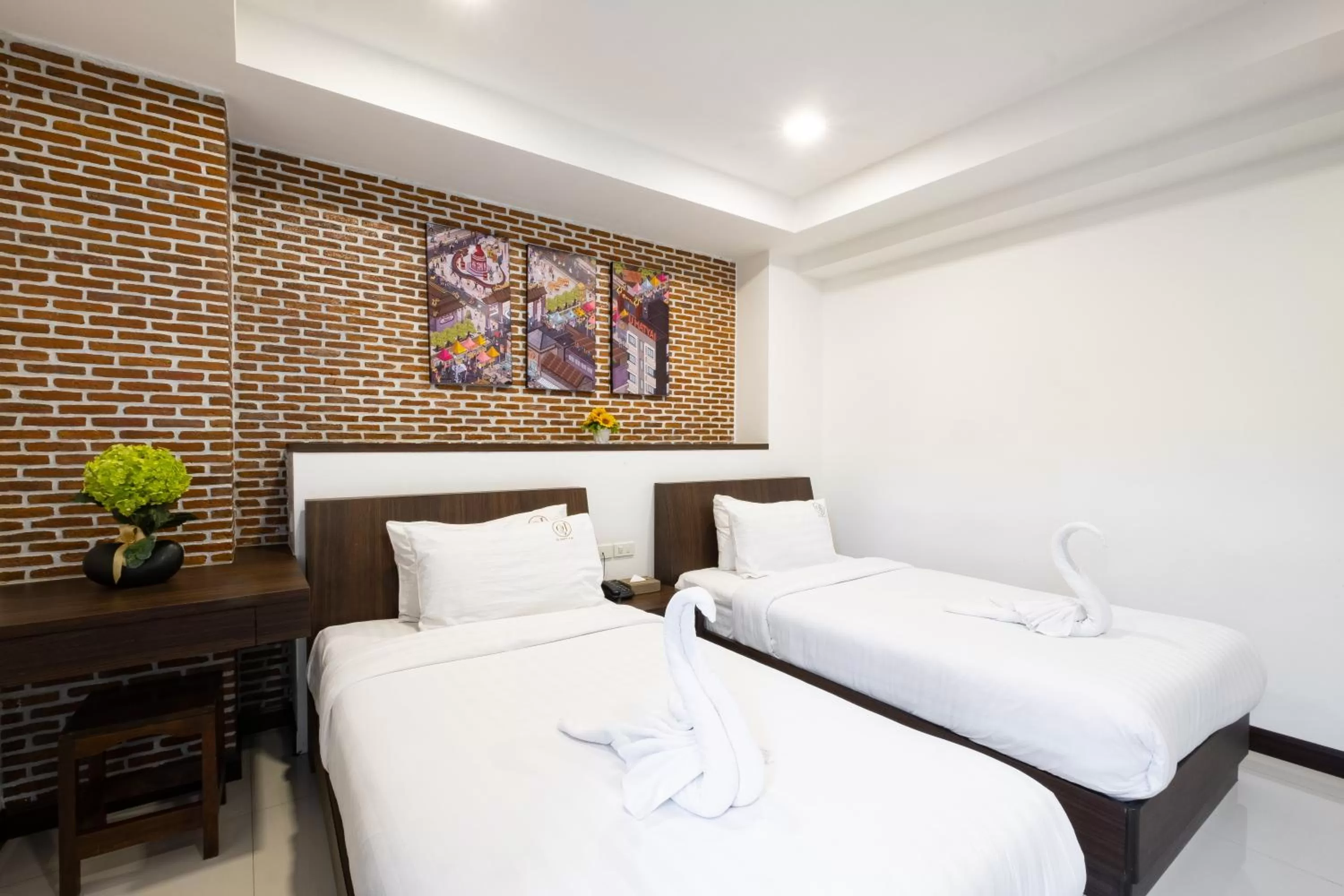 Deluxe Twin Room in U Hatyai Hotel