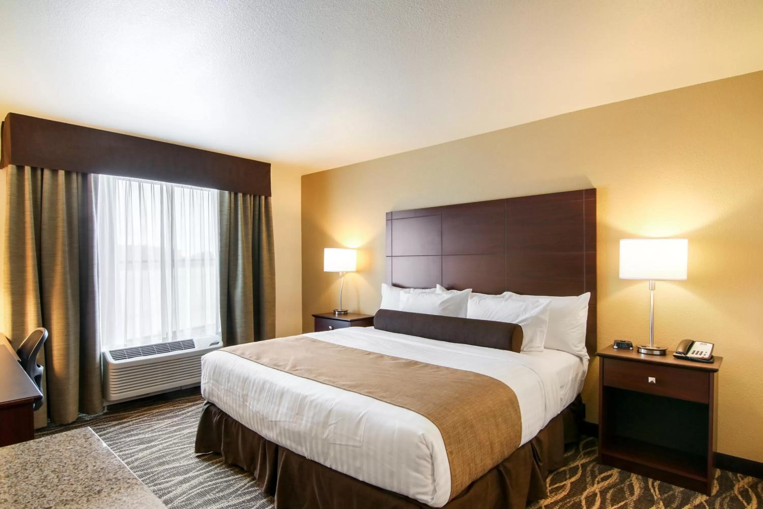 King Room - Disability Access in Cobblestone Inn & Suites - Menomonie/UW-Stout