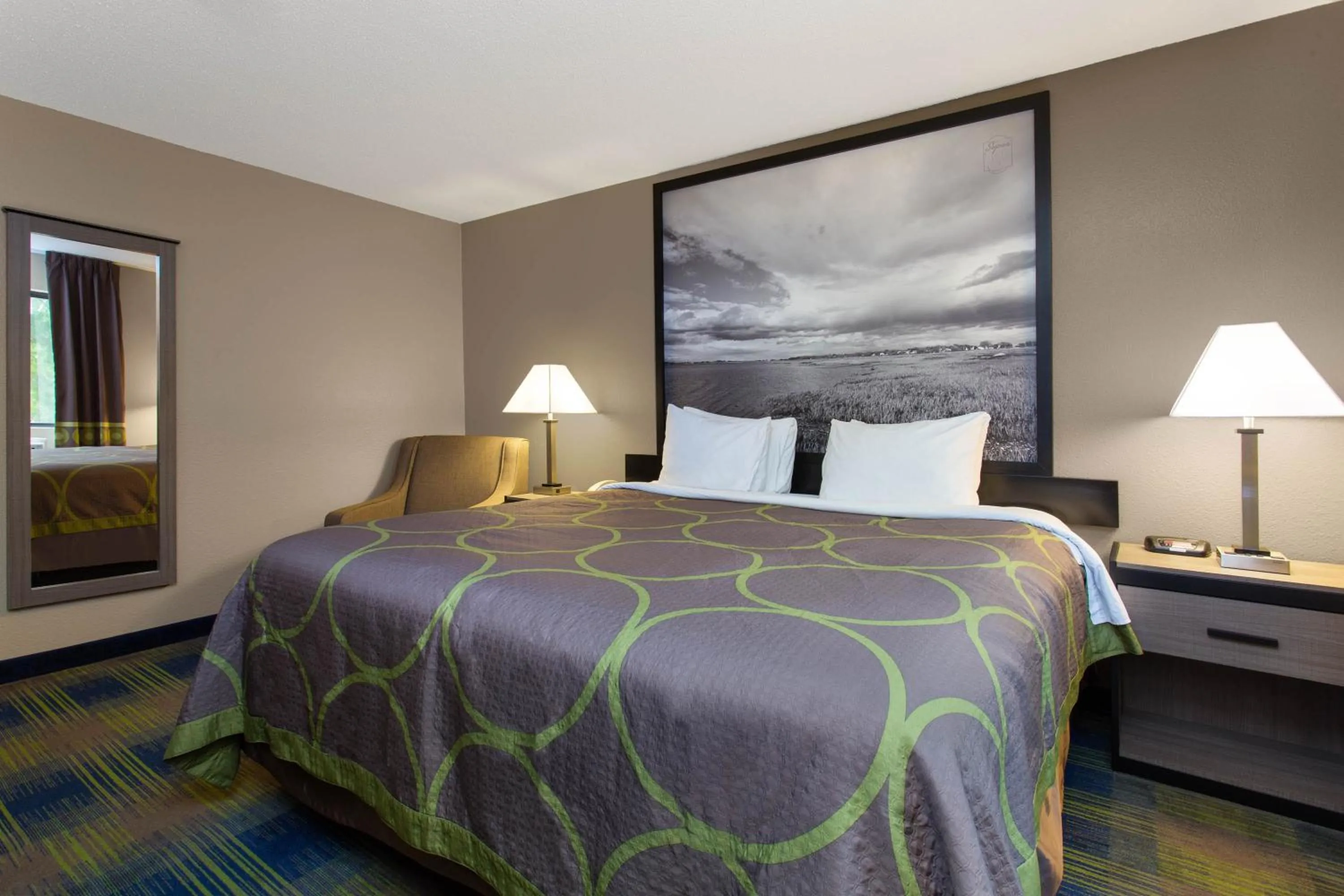 King Room - Non-Smoking in Super 8 by Wyndham Cromwell/Middletown