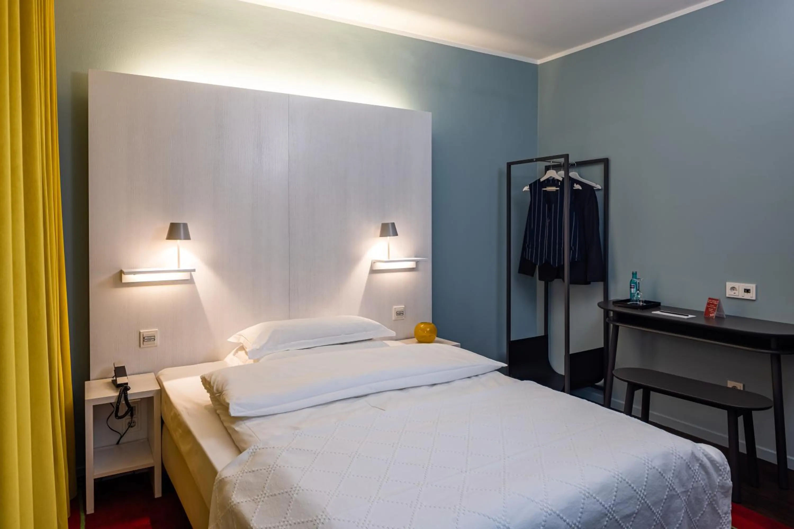 Standard Single Room - single occupancy in The New Yorker Hotel Köln-Messe