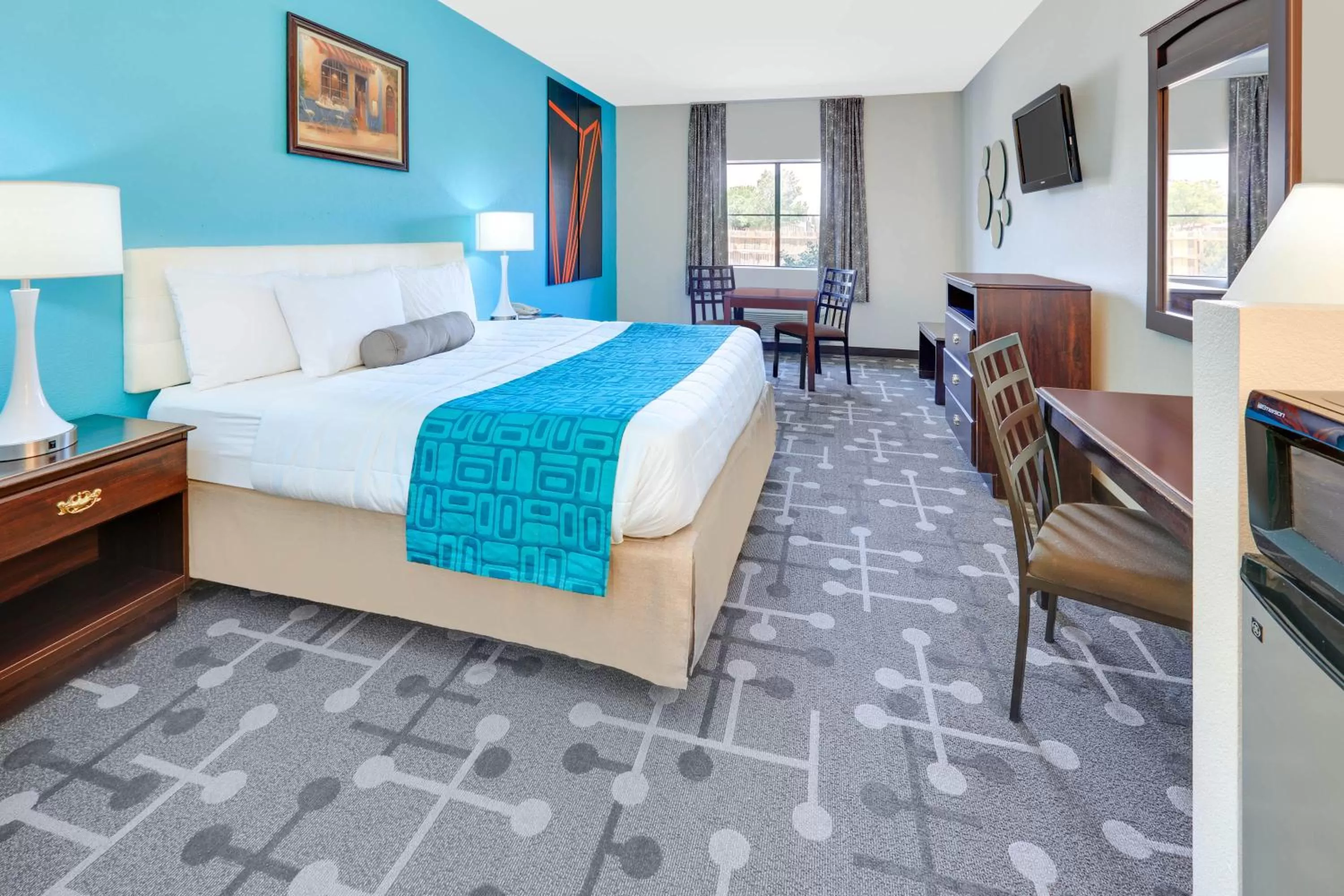 King Room - Non-Smoking in Howard Johnson by Wyndham Lubbock TX