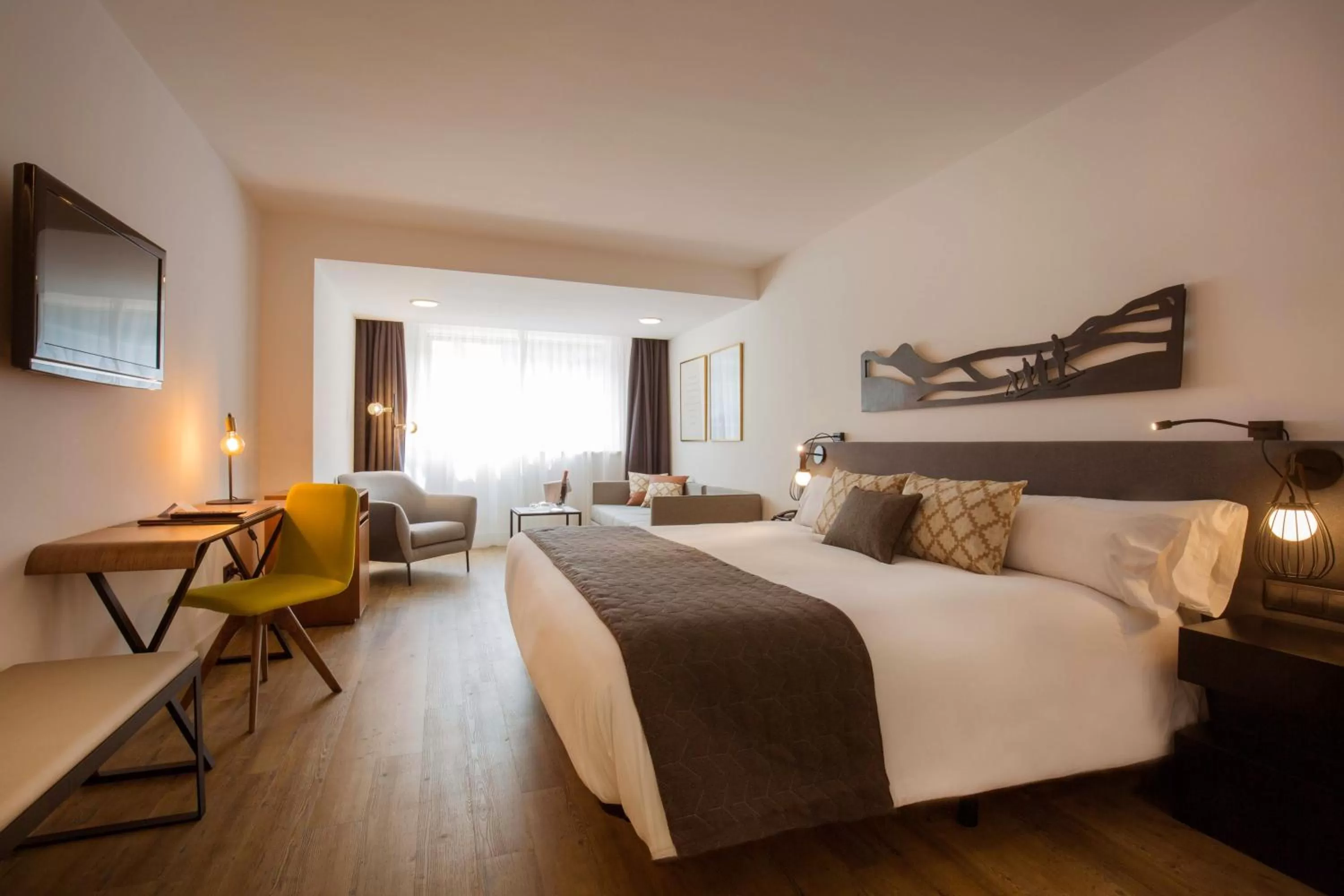 Deluxe Room in Yomo Centric