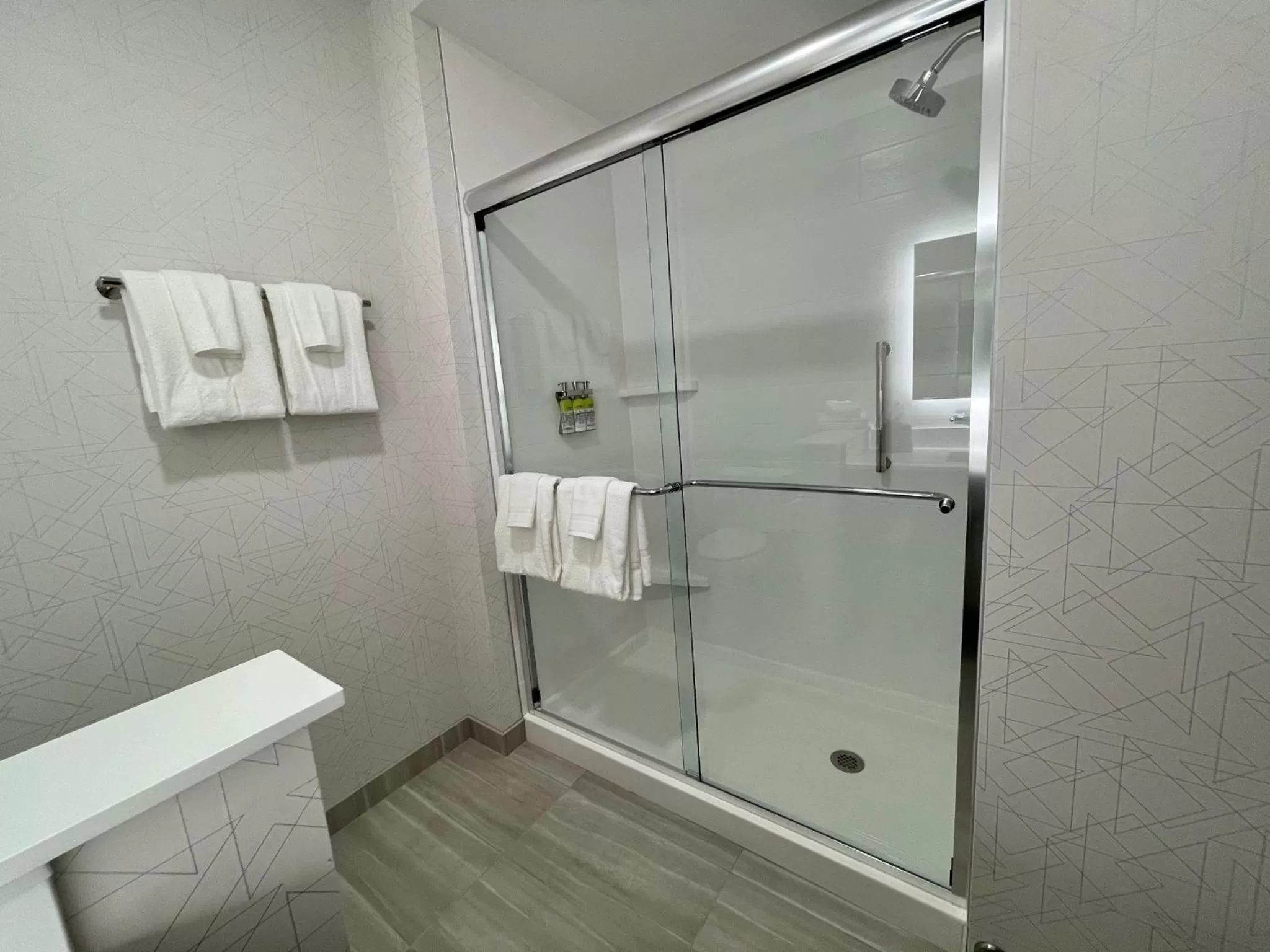 Standard Room with Two Queen Beds in Holiday Inn Express & Suites - Ft. Smith - Airport by IHG