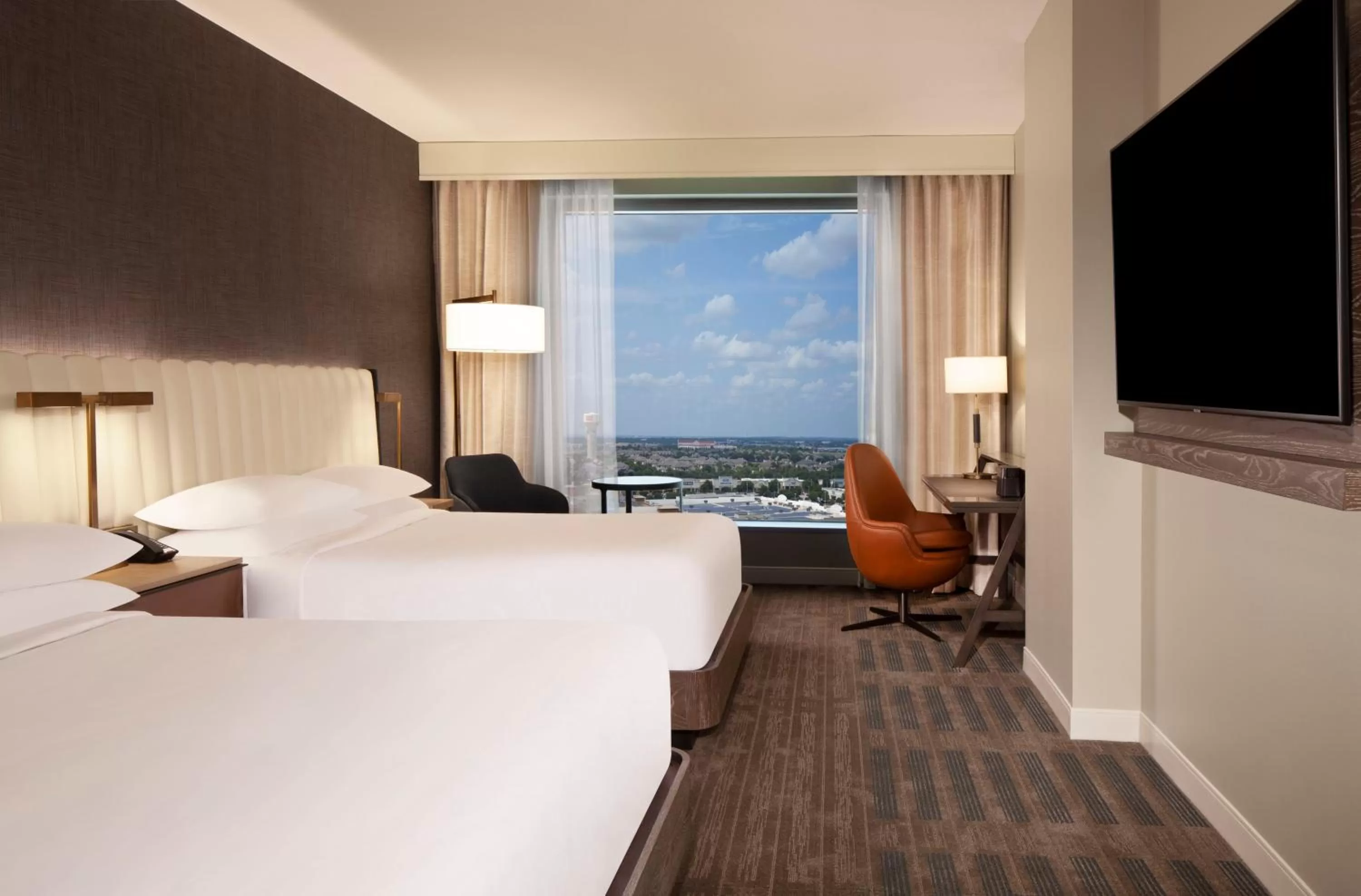Queen Room with Two Queen Beds and Roll-In Shower - Disability Access in Hyatt Regency Frisco-Dallas