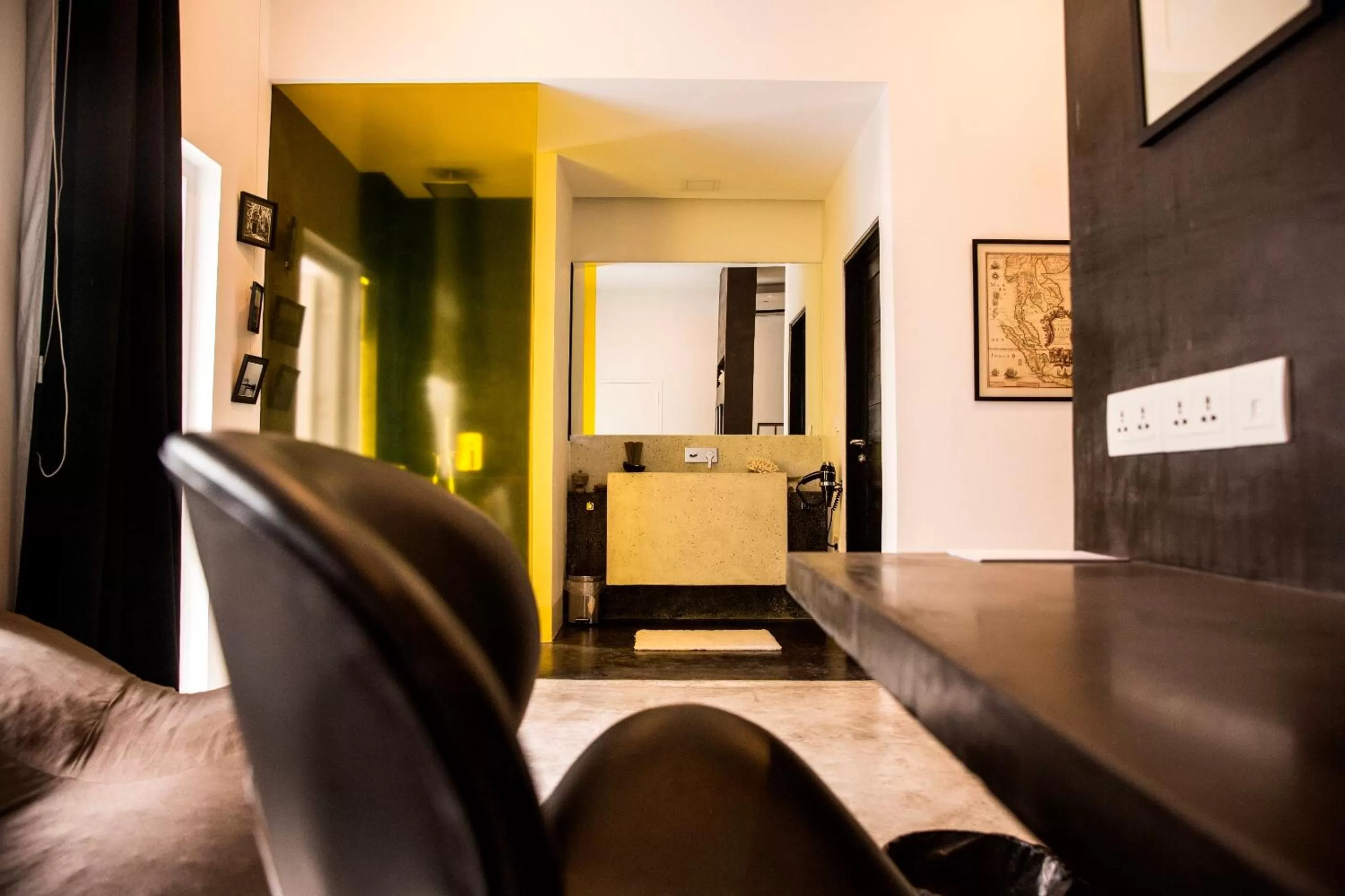 Deluxe King Room in Arthur & Paul (Men Only Hotel)