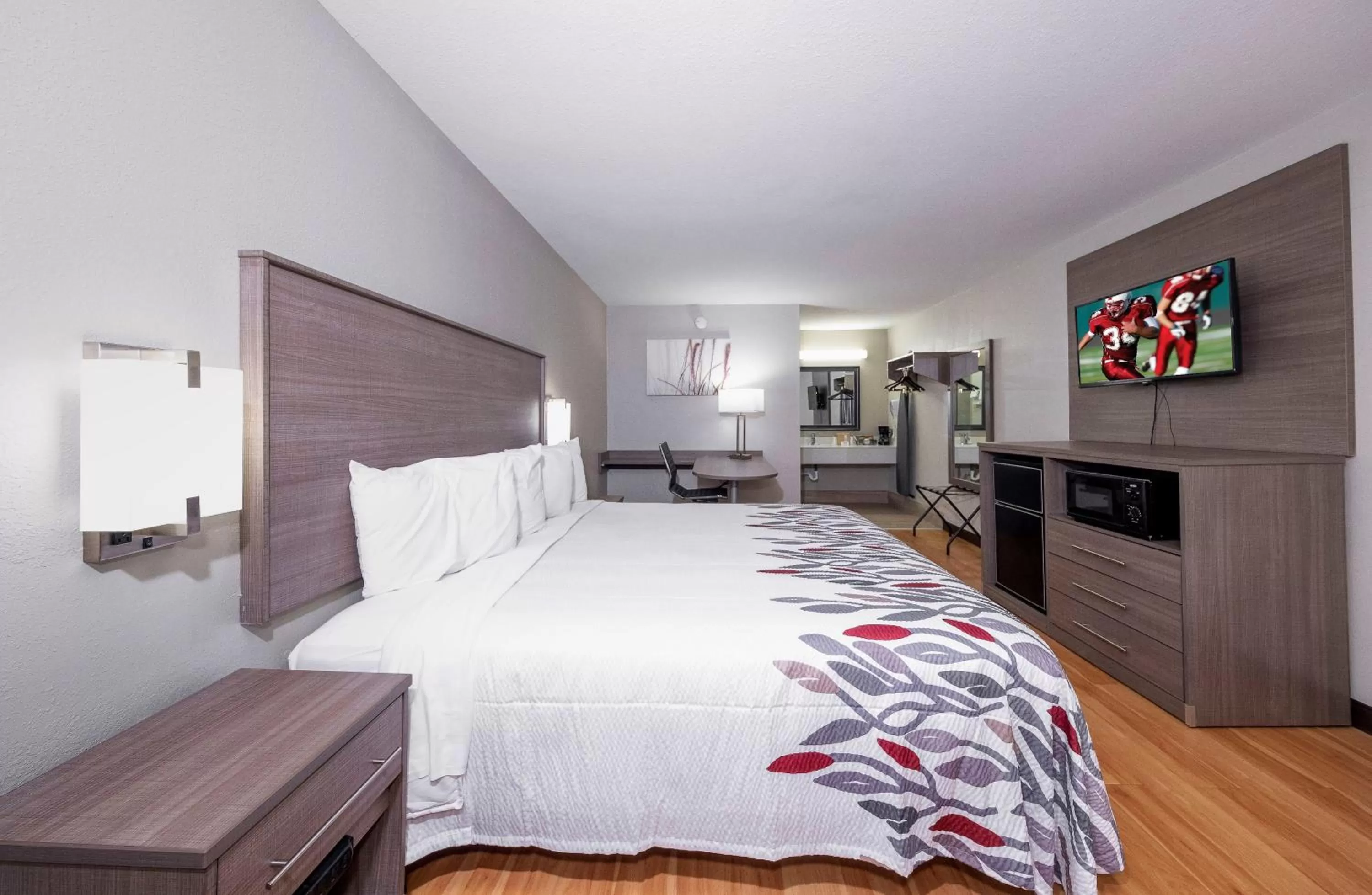 Superior King Room Smoke Free in Red Roof Inn Bay Minette