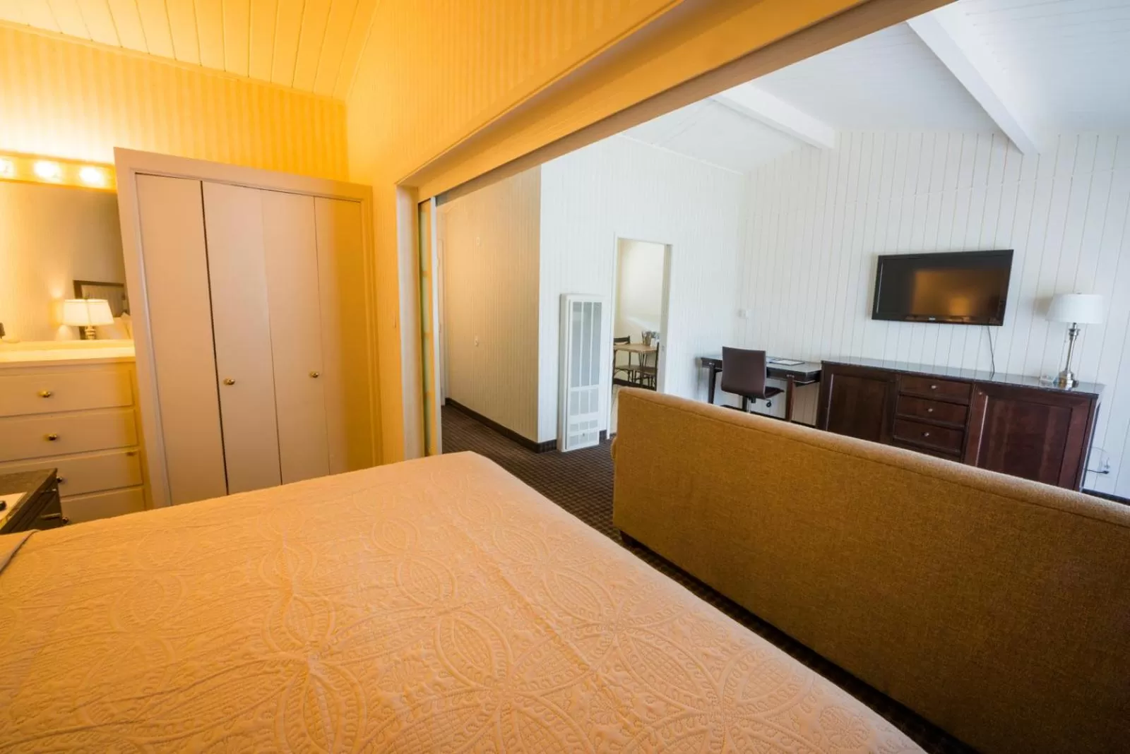 King Studio in Los Gatos Lodge