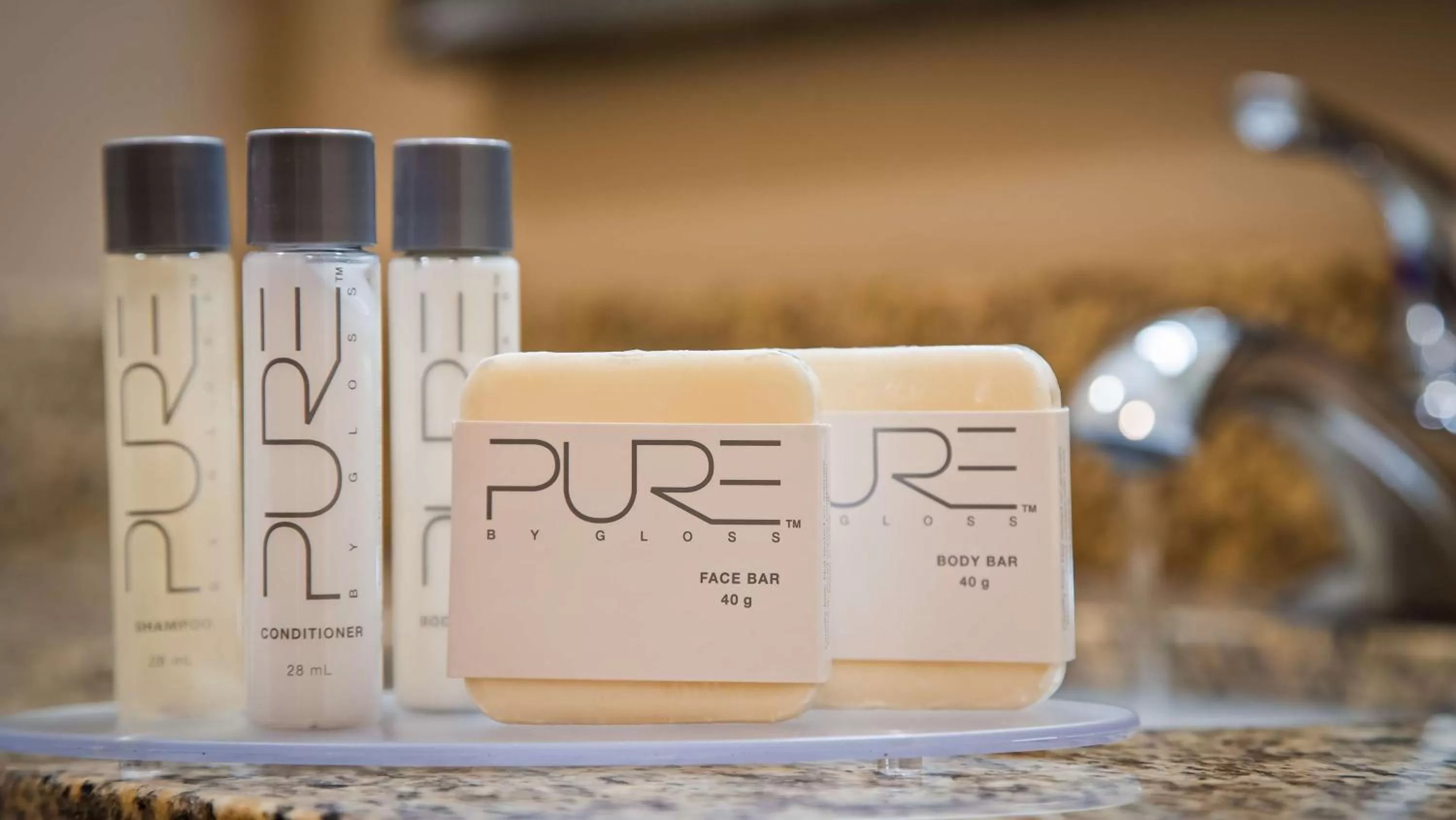 Larger Queen Room with Two Beds in Best Western Plus Louisa