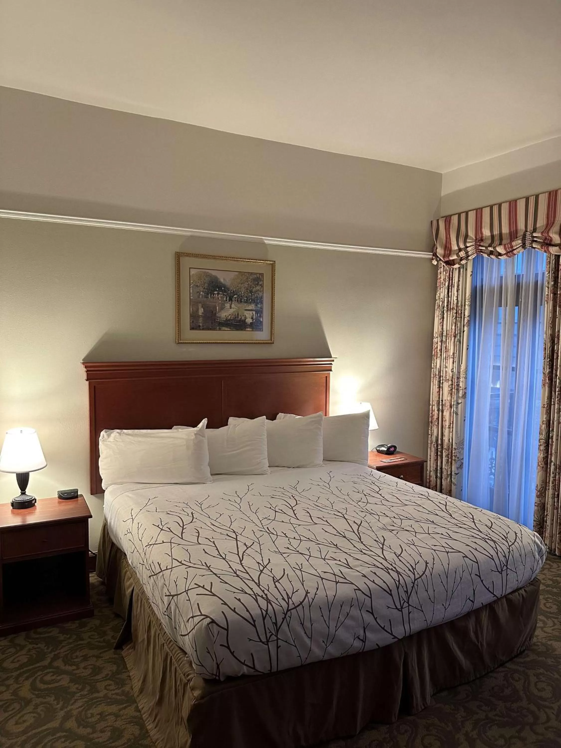 Deluxe King Room with City View in Best Western Plus Pioneer Square Hotel Downtown