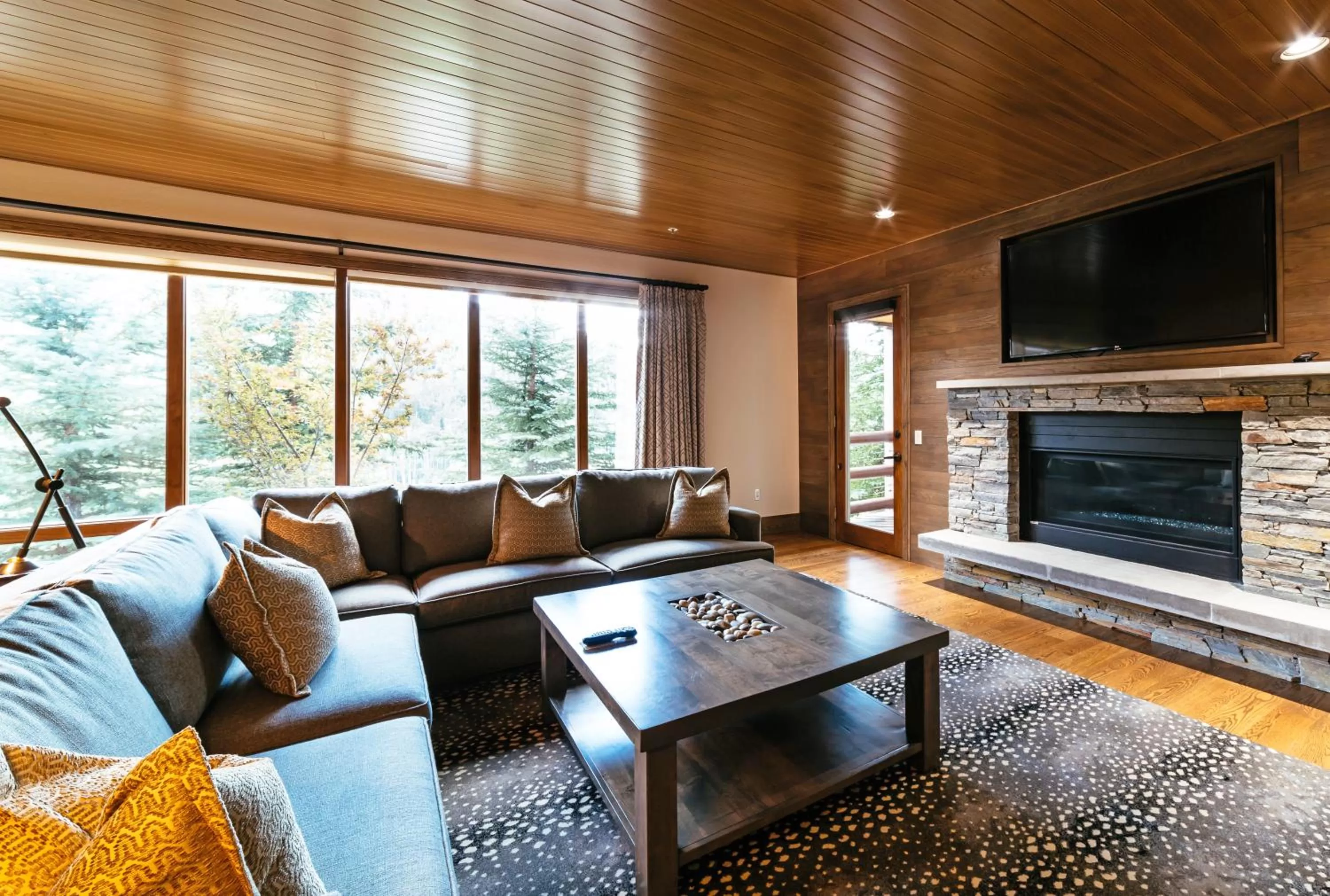 Superior One-Bedroom Apartment in Stein Eriksen Lodge Deer Valley