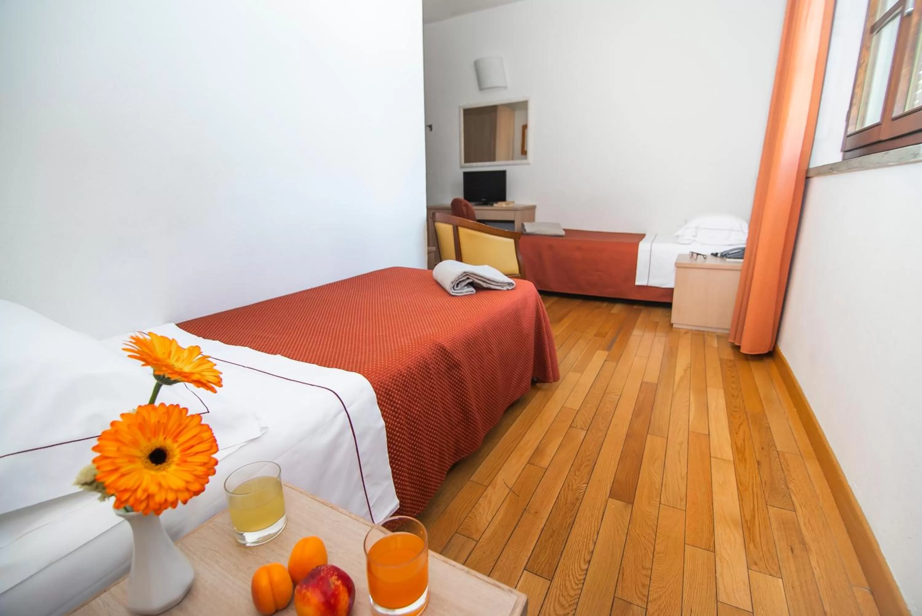 Twin Room in Hotel La Colonna