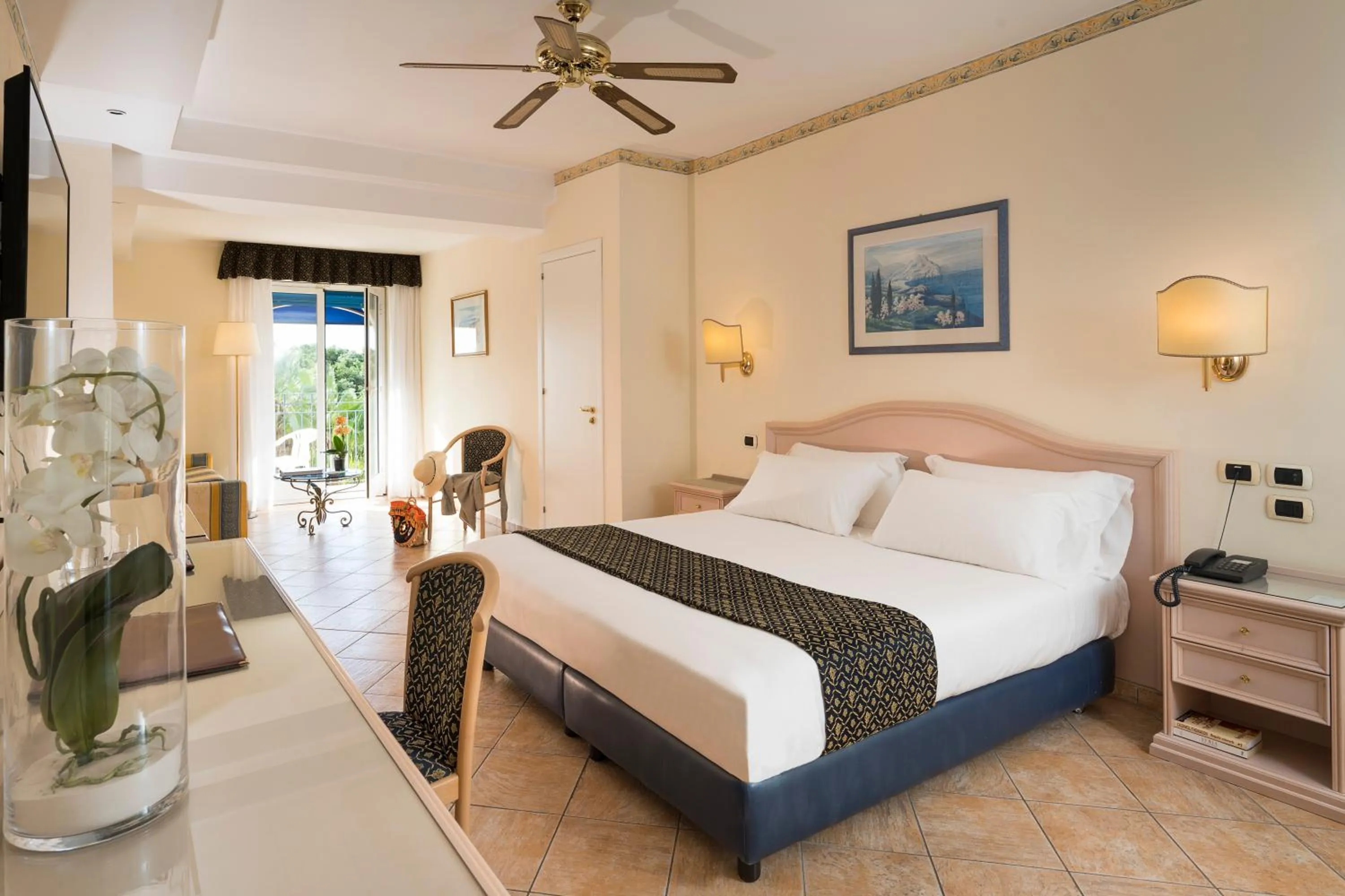 Junior Suite with Balcony in Sant Alphio Garden Hotel & SPA