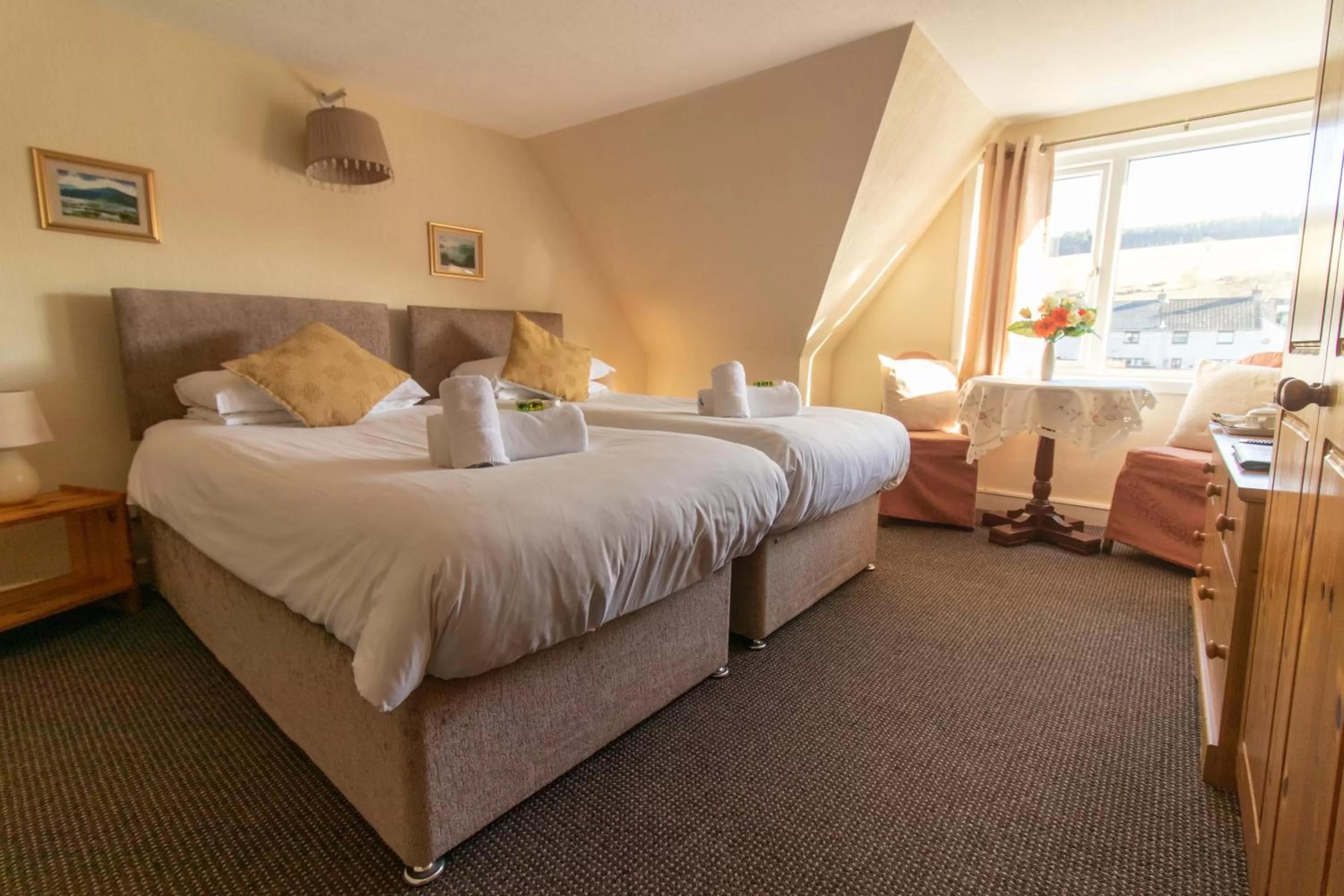 Attic Room - single occupancy in Auld Cross Keys Inn