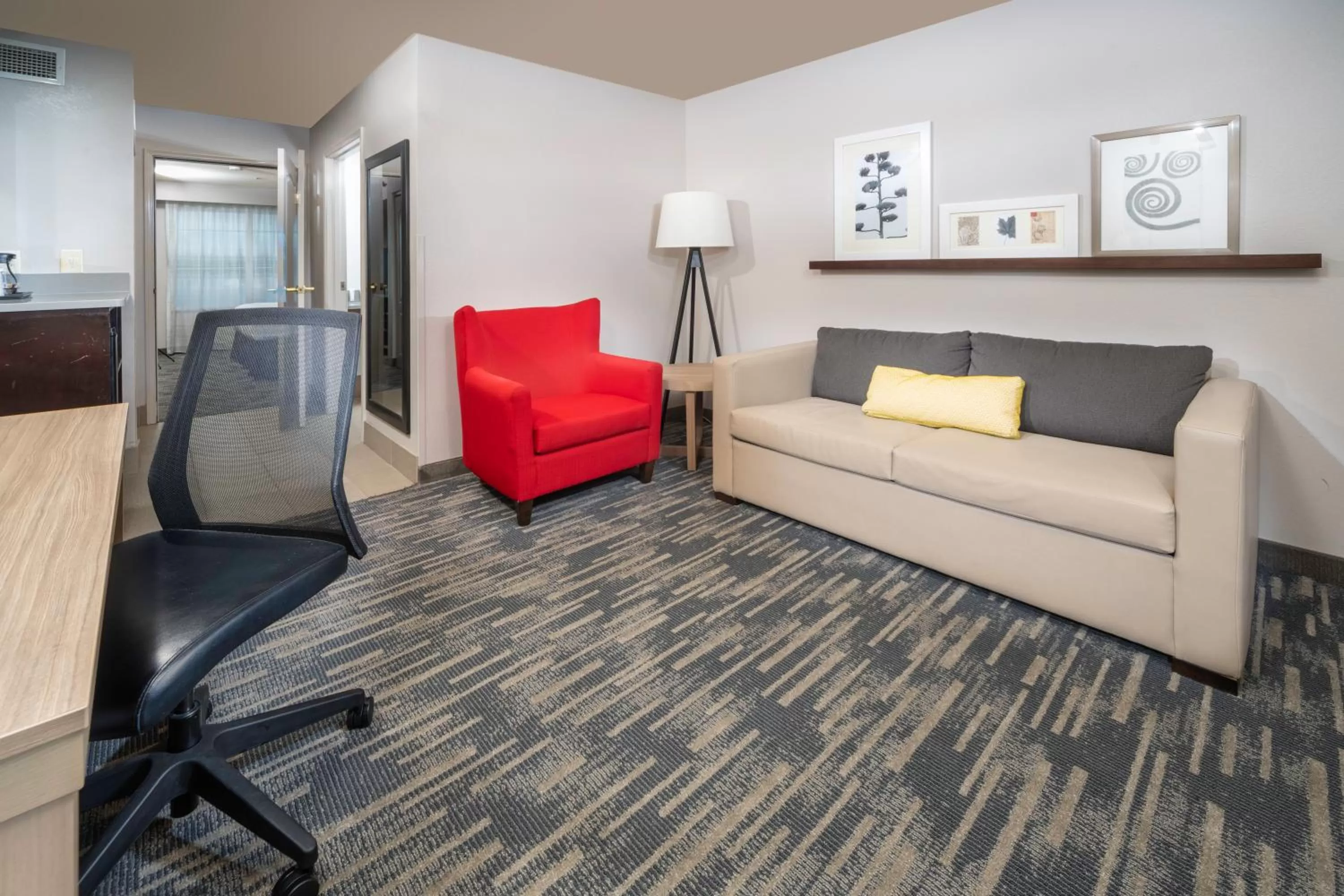 One-Bedroom King Suite - Pet Friendly/Non-Smoking in Country Inn & Suites by Radisson, Rocky Mount, NC