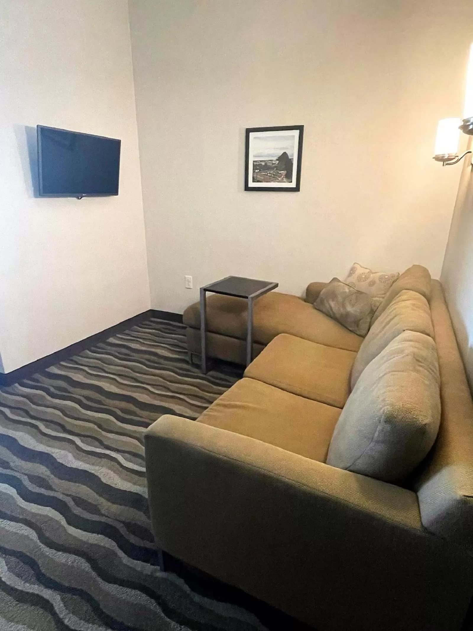 Deluxe King Suite - Non-Smoking in Wyndham Avon