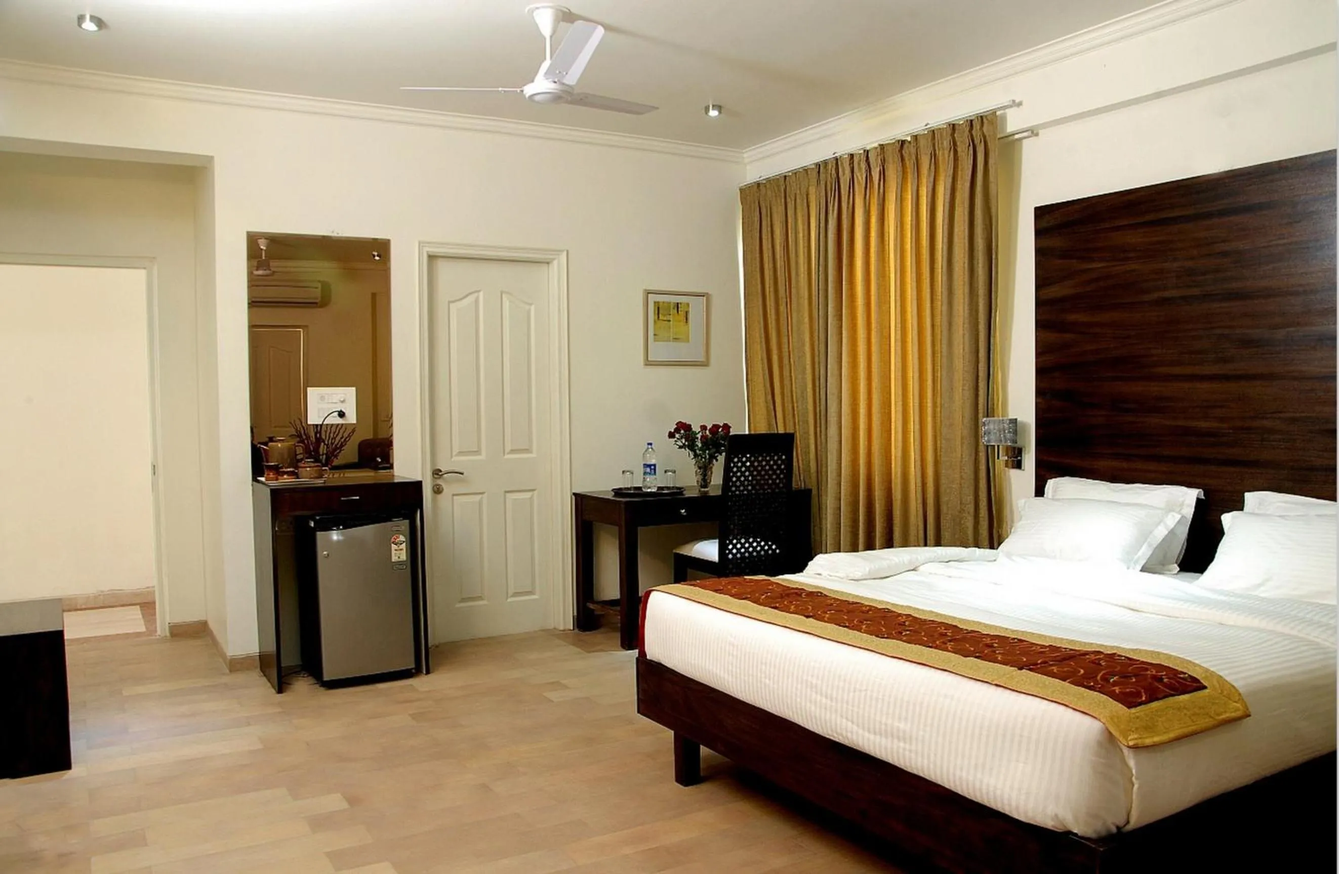 Deluxe Double or Twin Room in 66 Residency - A Boutique Hotel