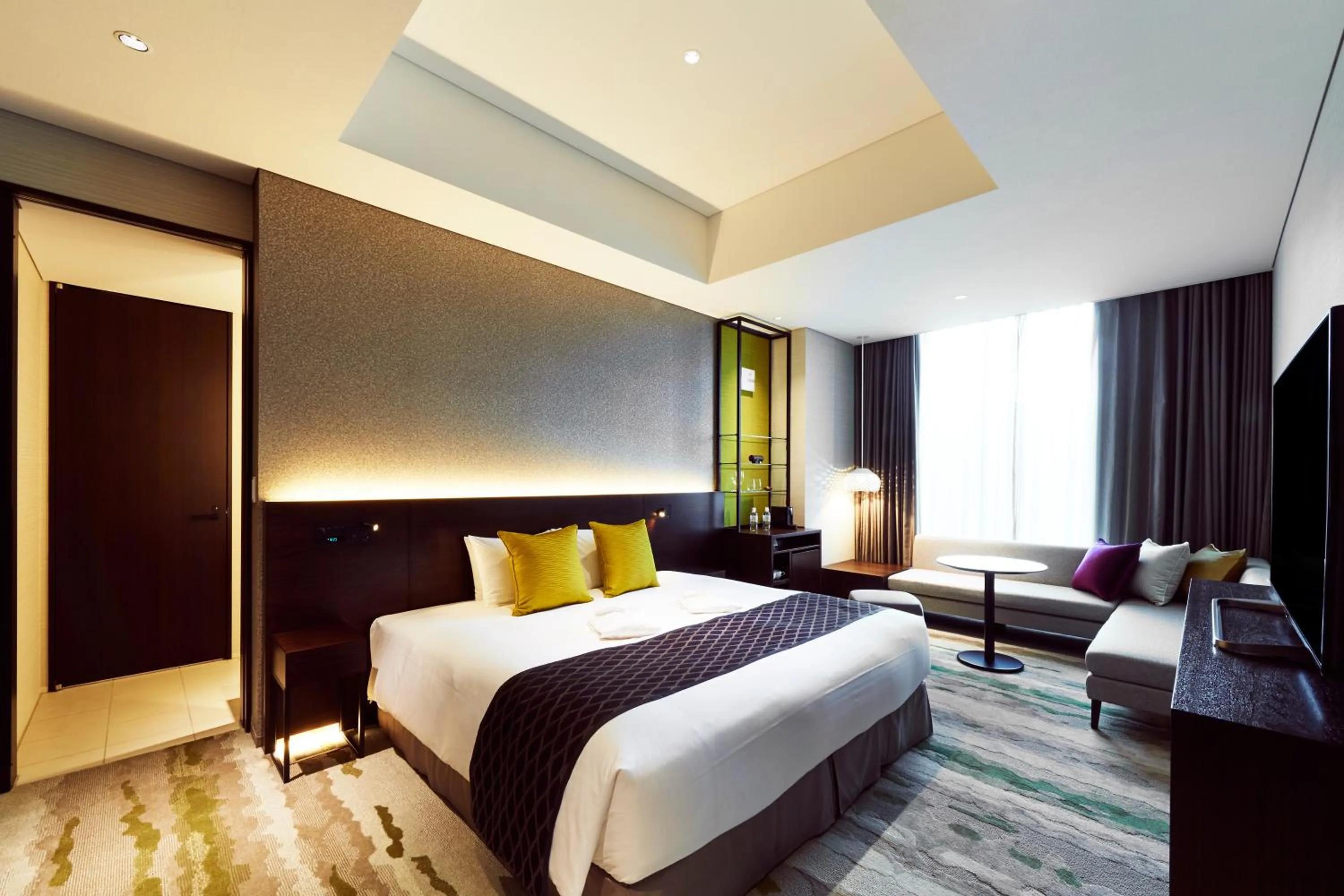 Deluxe King Room - Non-Smoking in The Gate Hotel Tokyo by Hulic