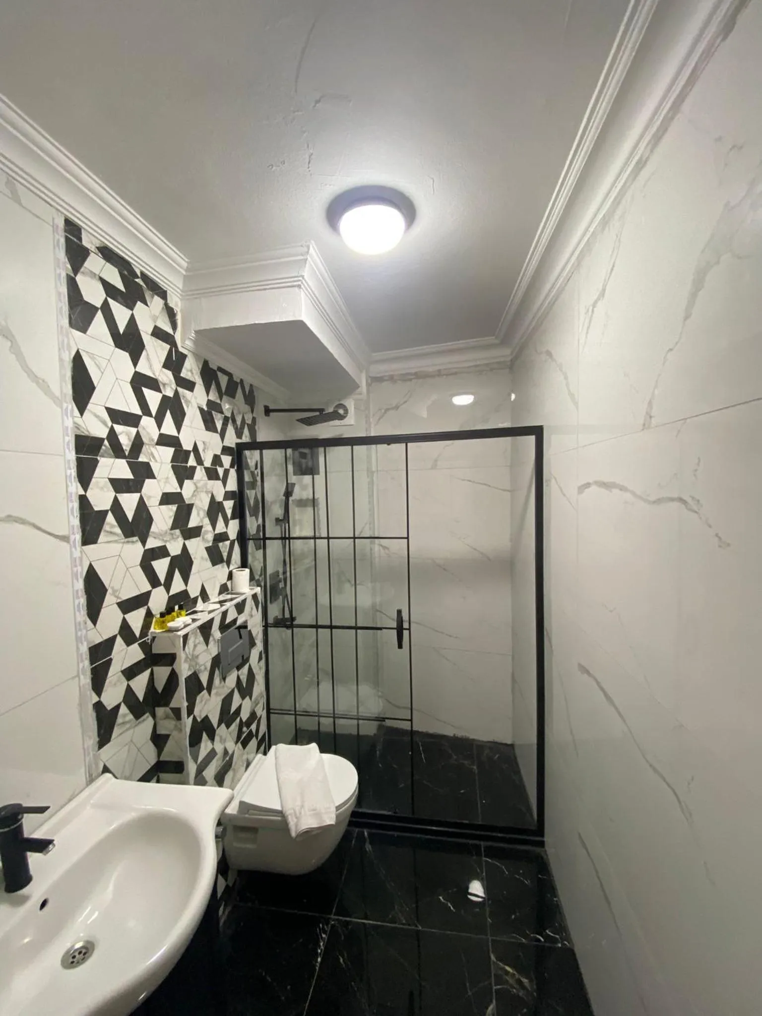 Three-Bedroom Apartment "Annex" Building in Aruna Boutique Hotel