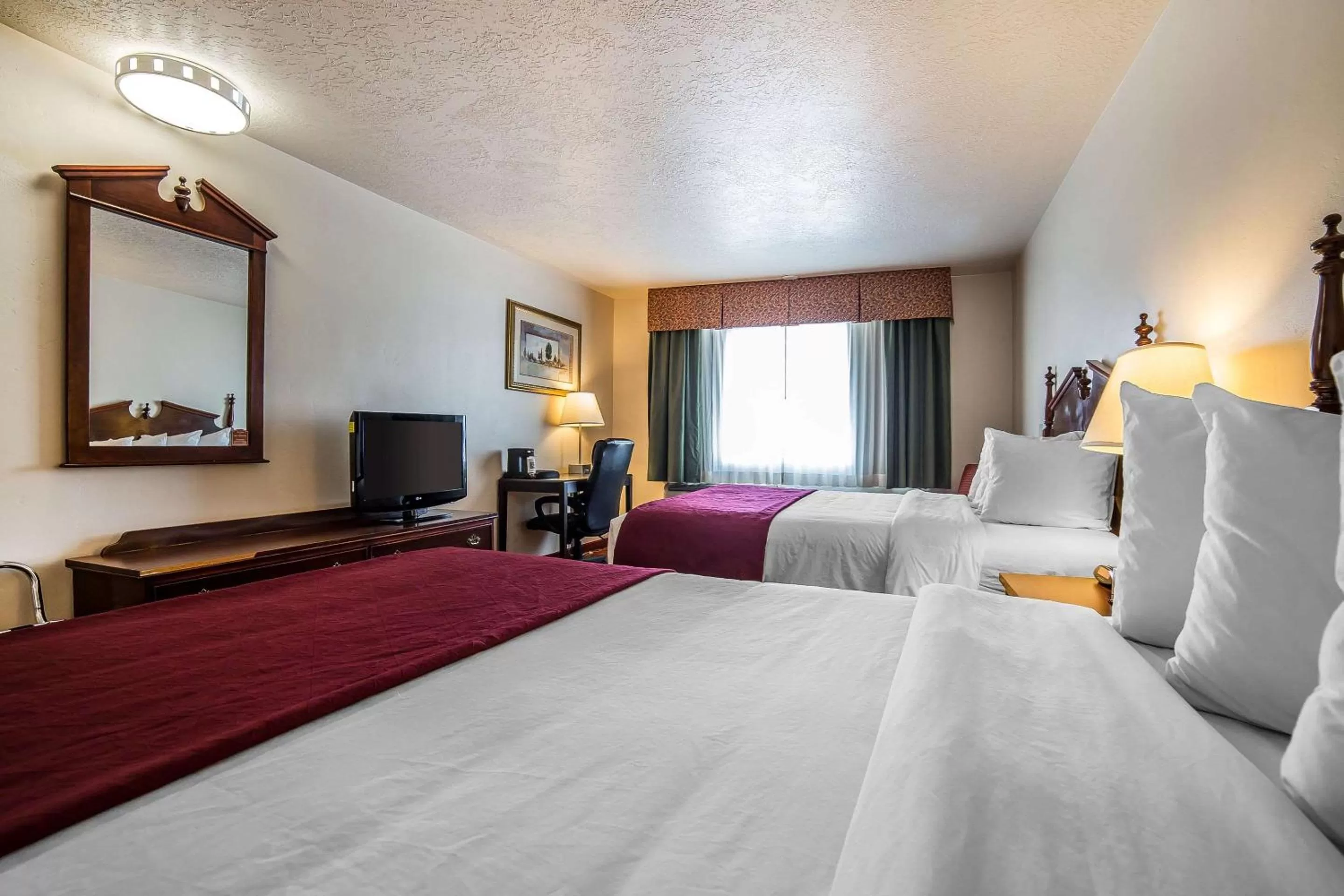 Queen Room with Two Queen Beds - Accessible/Non-Smoking  in Quality Inn Evanston near Wyoming Downs