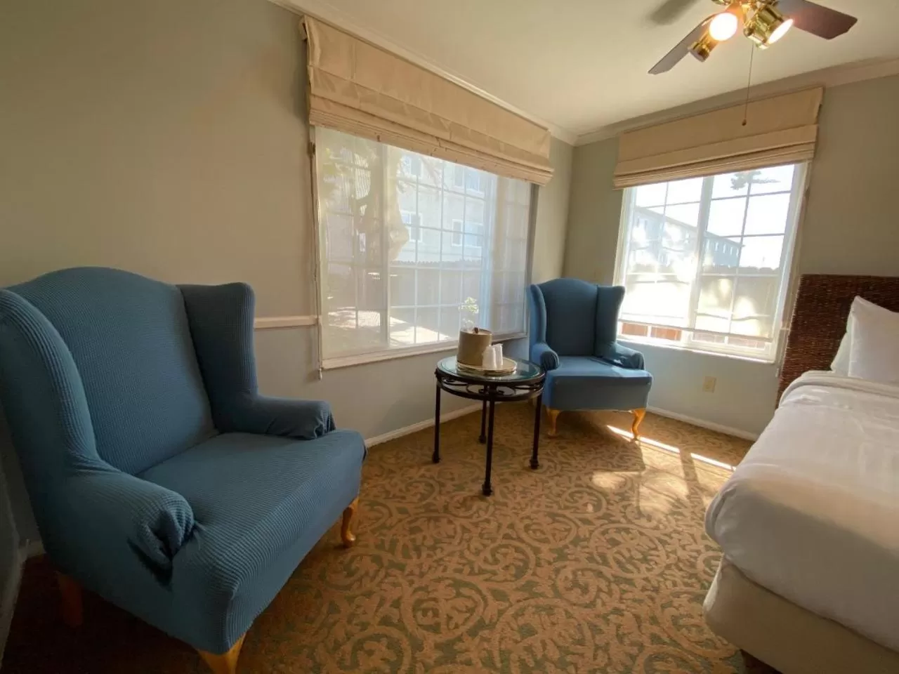Standard Queen Room with Two Queen Beds in The Morgan San Simeon - Cambria by Hearst Castle