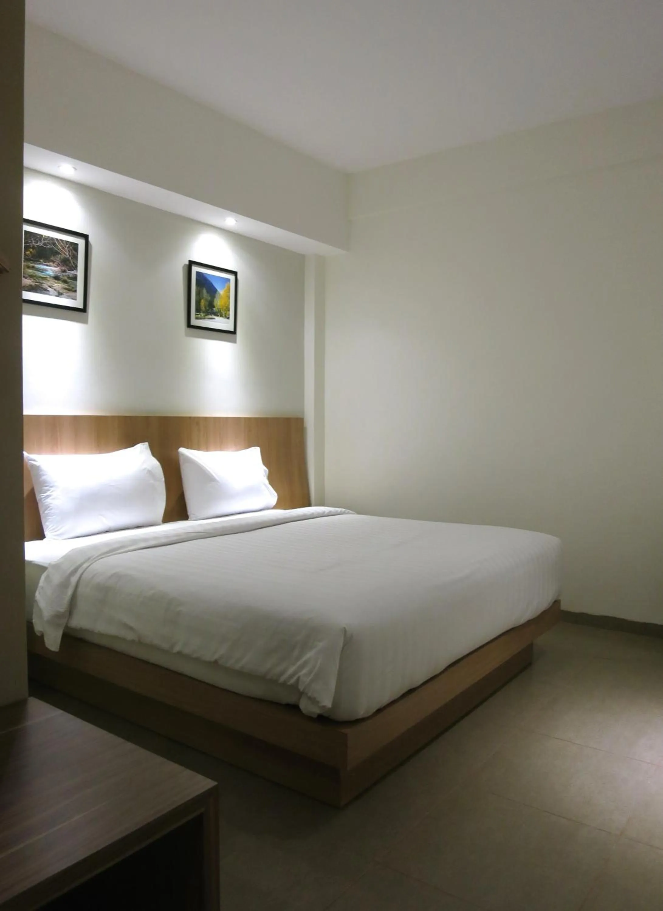 Superior Double Room in Hart Hotel Arjuna
