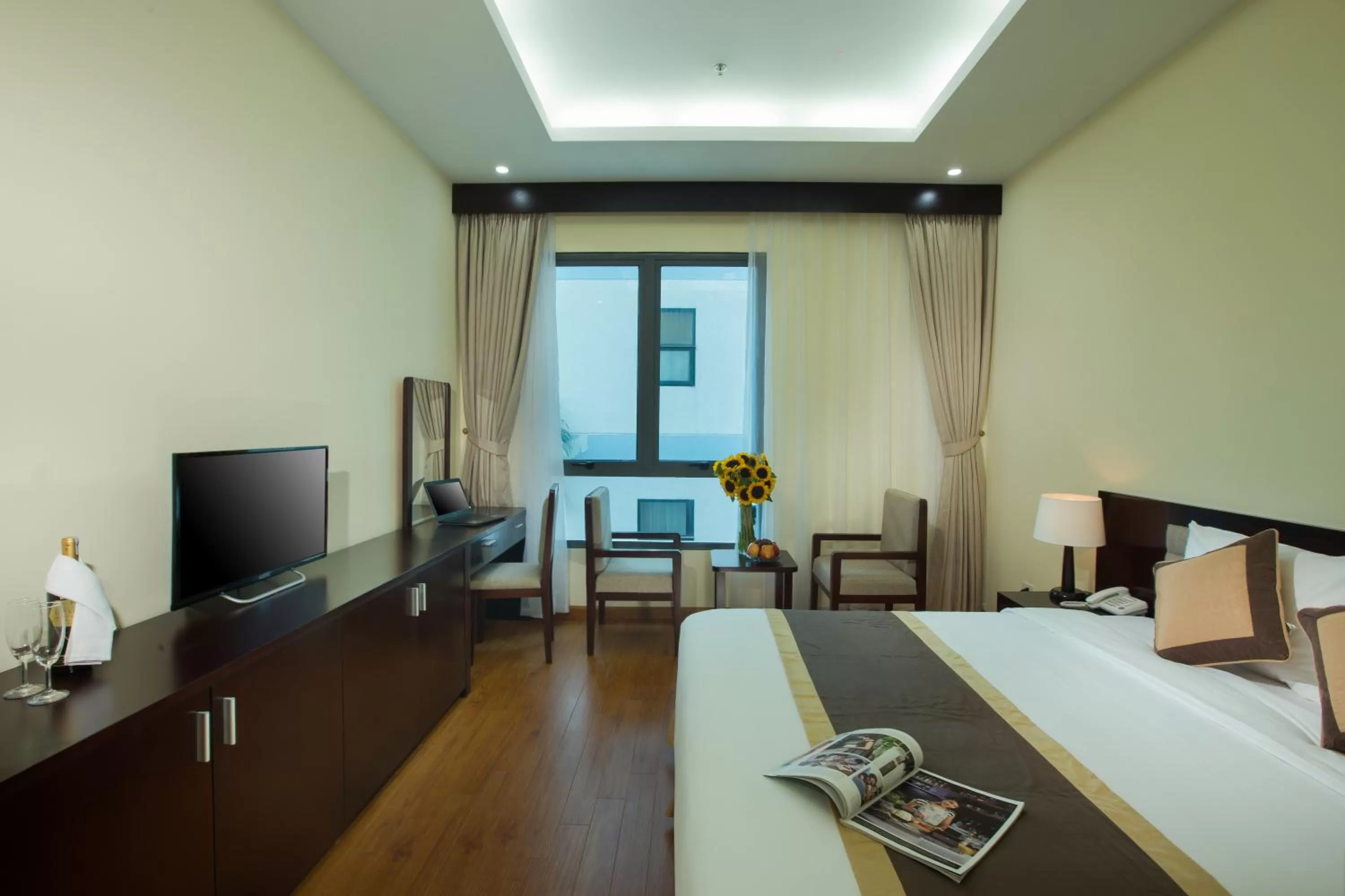 Superior Double Room in TQT Hotel