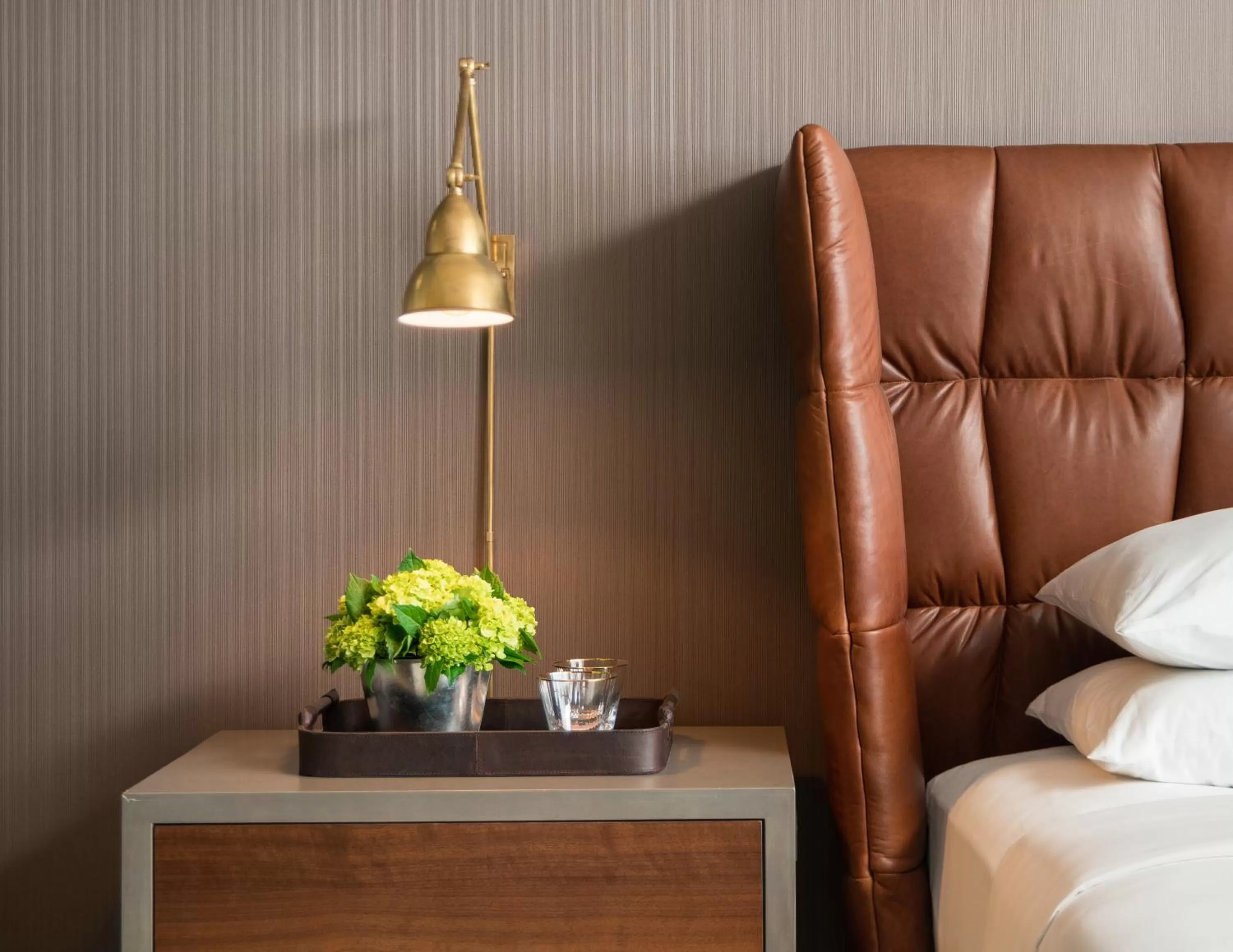 Standard King Room in Hotel AKA Boston Common