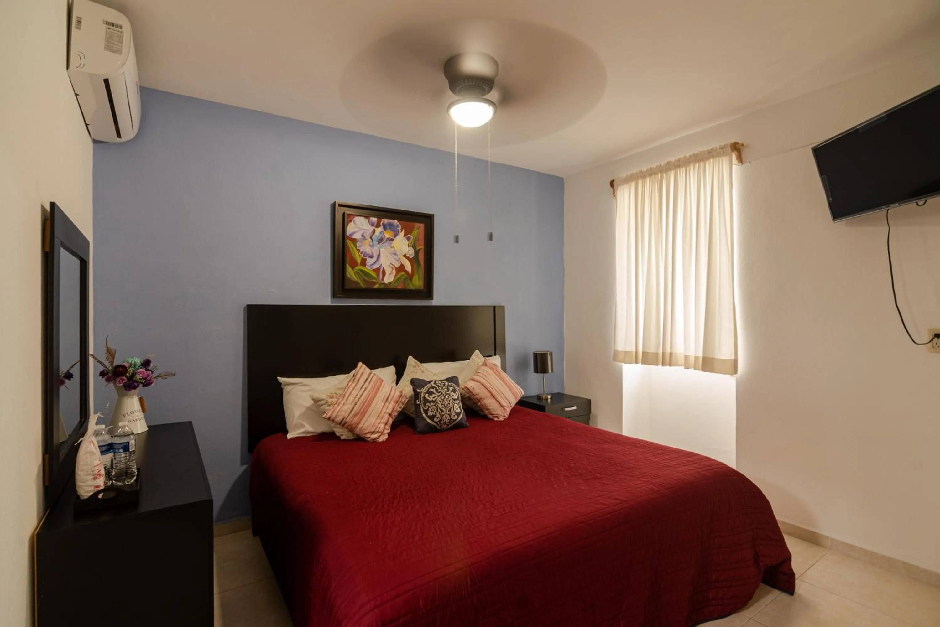 Double Room in El Rincon de Los Angeles