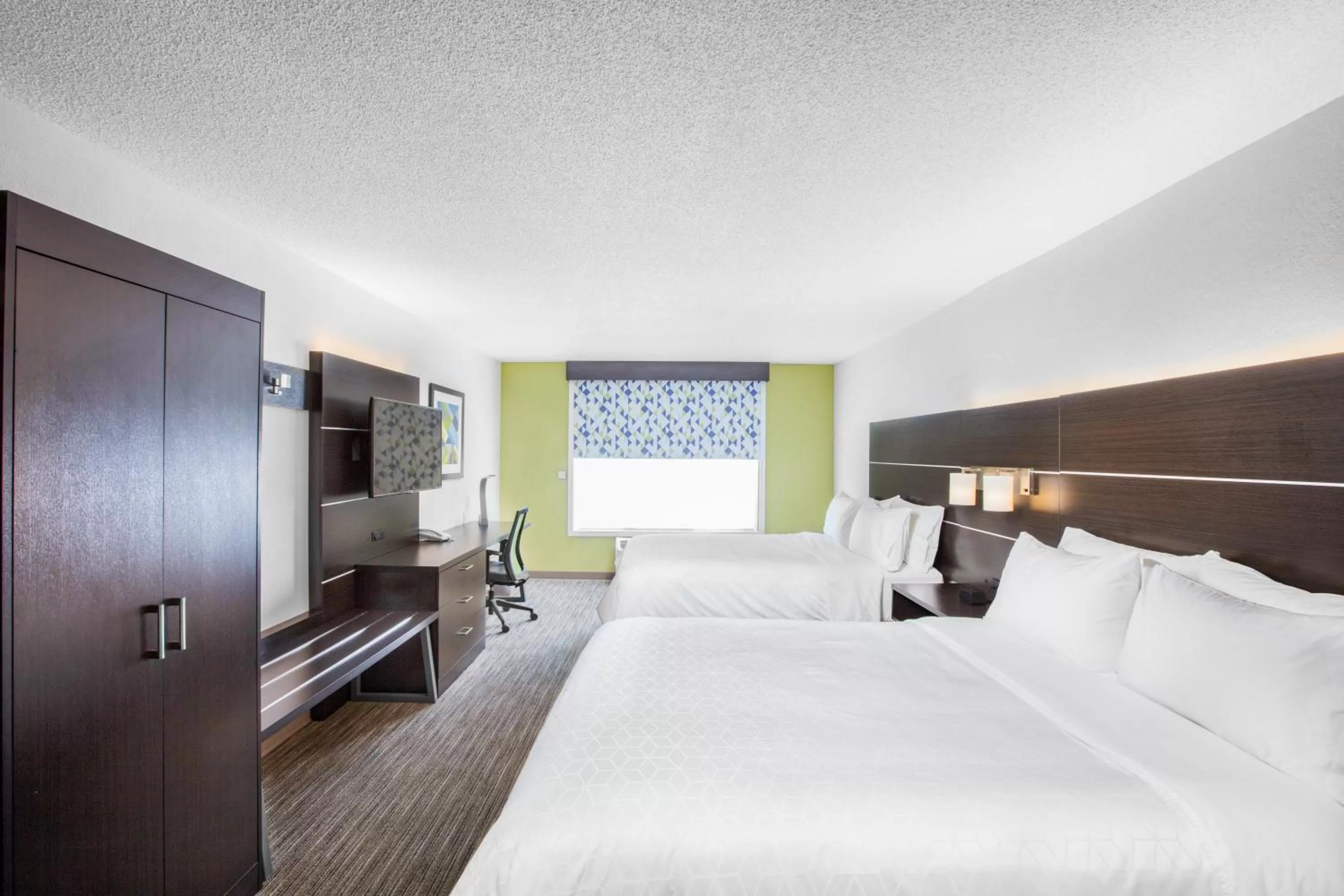 Queen Room with Two Queen Beds- Hearing Accessible Roll in Shower/Non-Smoking in Holiday Inn Express Hotel & Suites Altoona-Des Moines by IHG