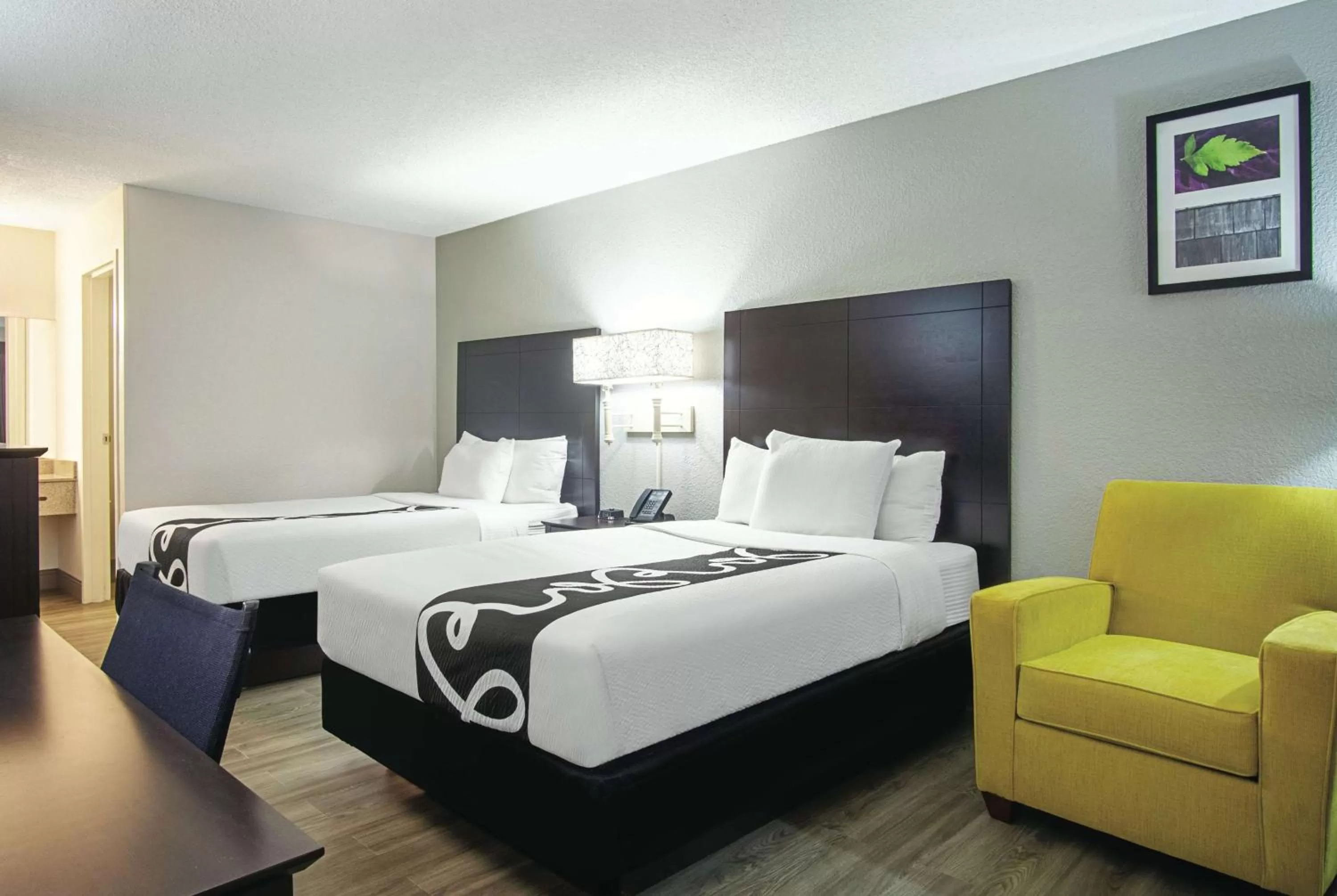 Double Room with Two Double Beds and Bath Tub - Mobility Accessible/Non-Smoking in La Quinta Inn by Wyndham West Palm Beach - Florida Turnpike