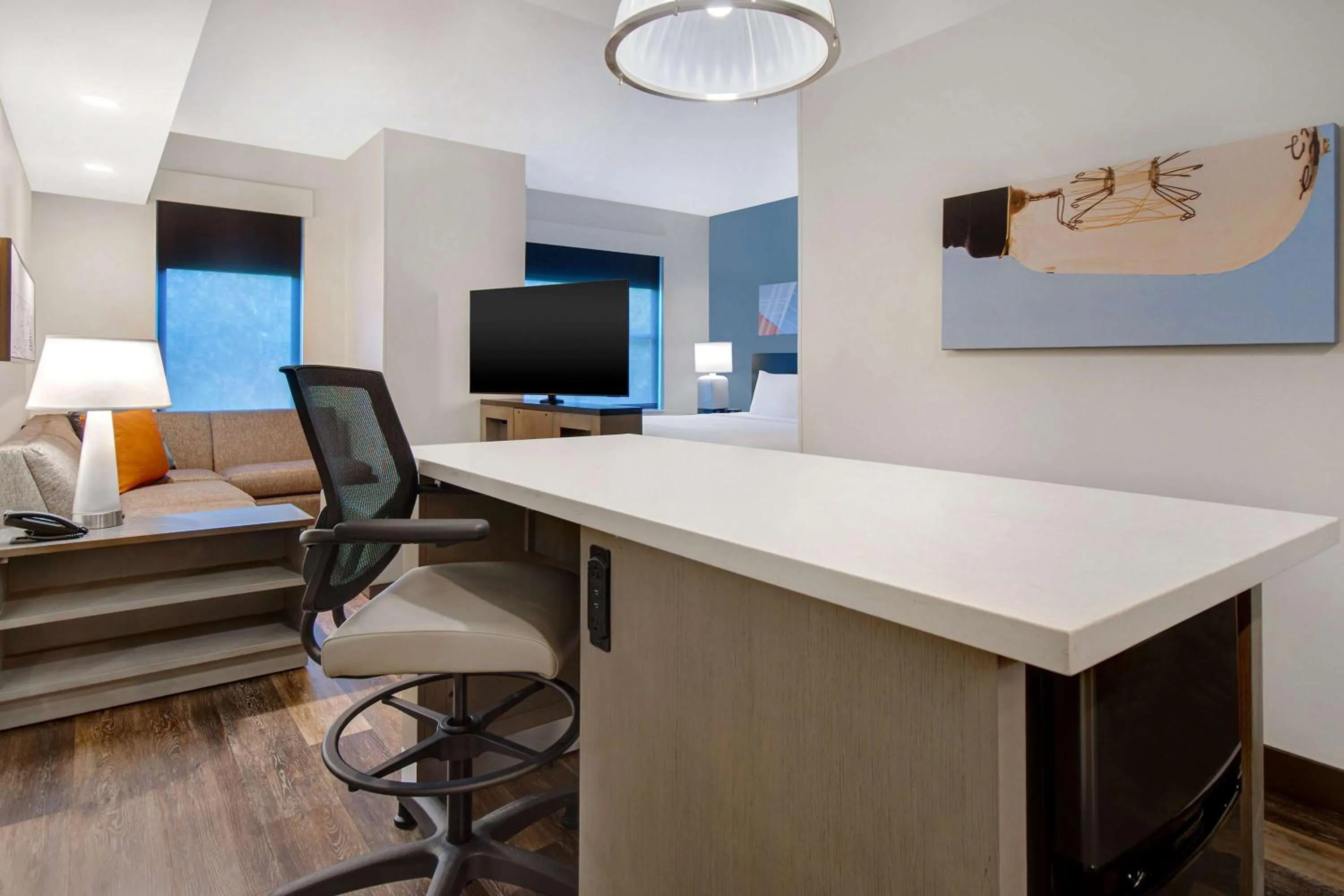 King Studio Suite with Kitchen and Sofa Bed in Hyatt House Mall Of America Msp Airport