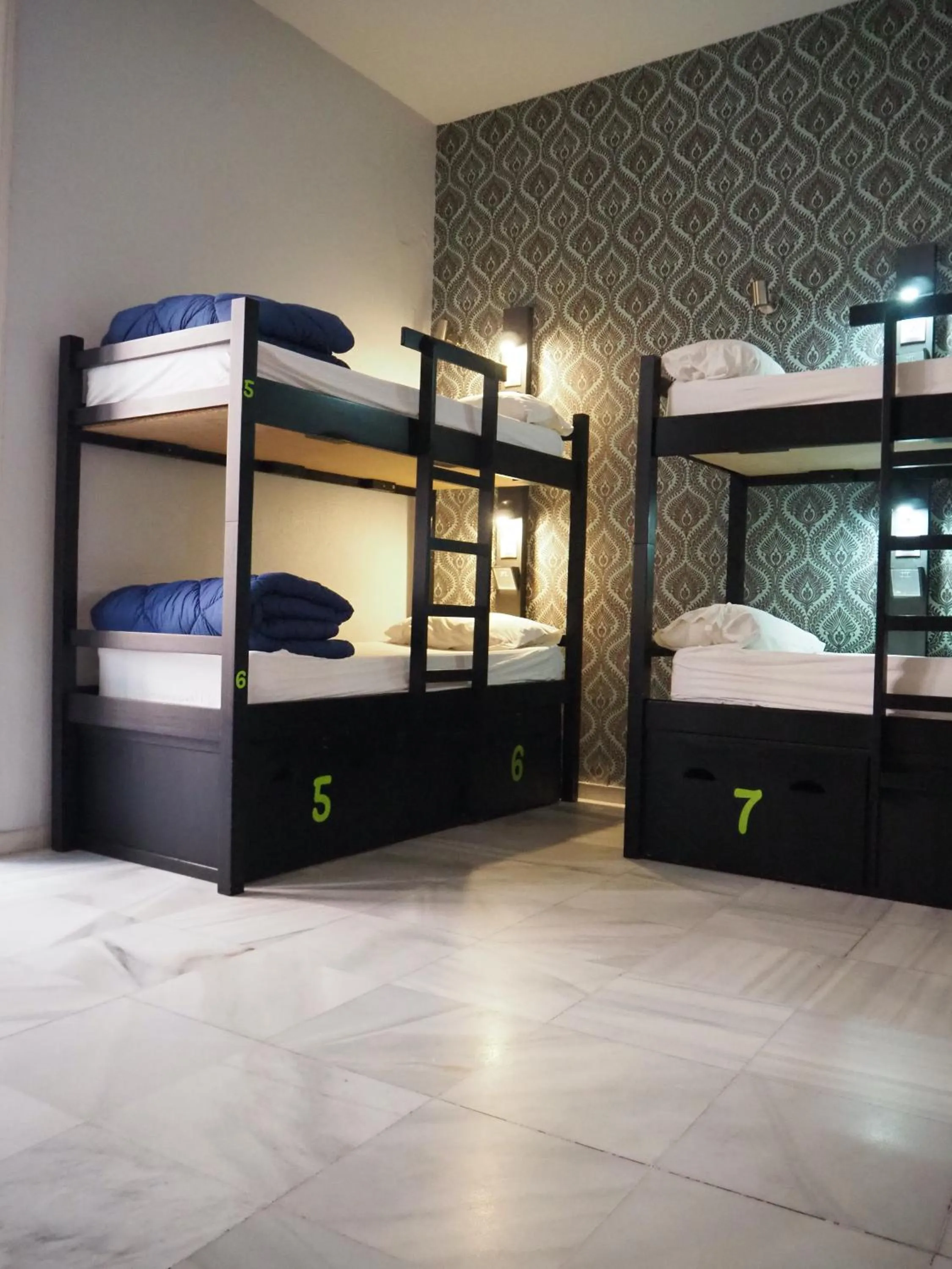 Bed in 8-Bed Female Dormitory Room in Oasis Backpackers' Hostel Palace Sevilla