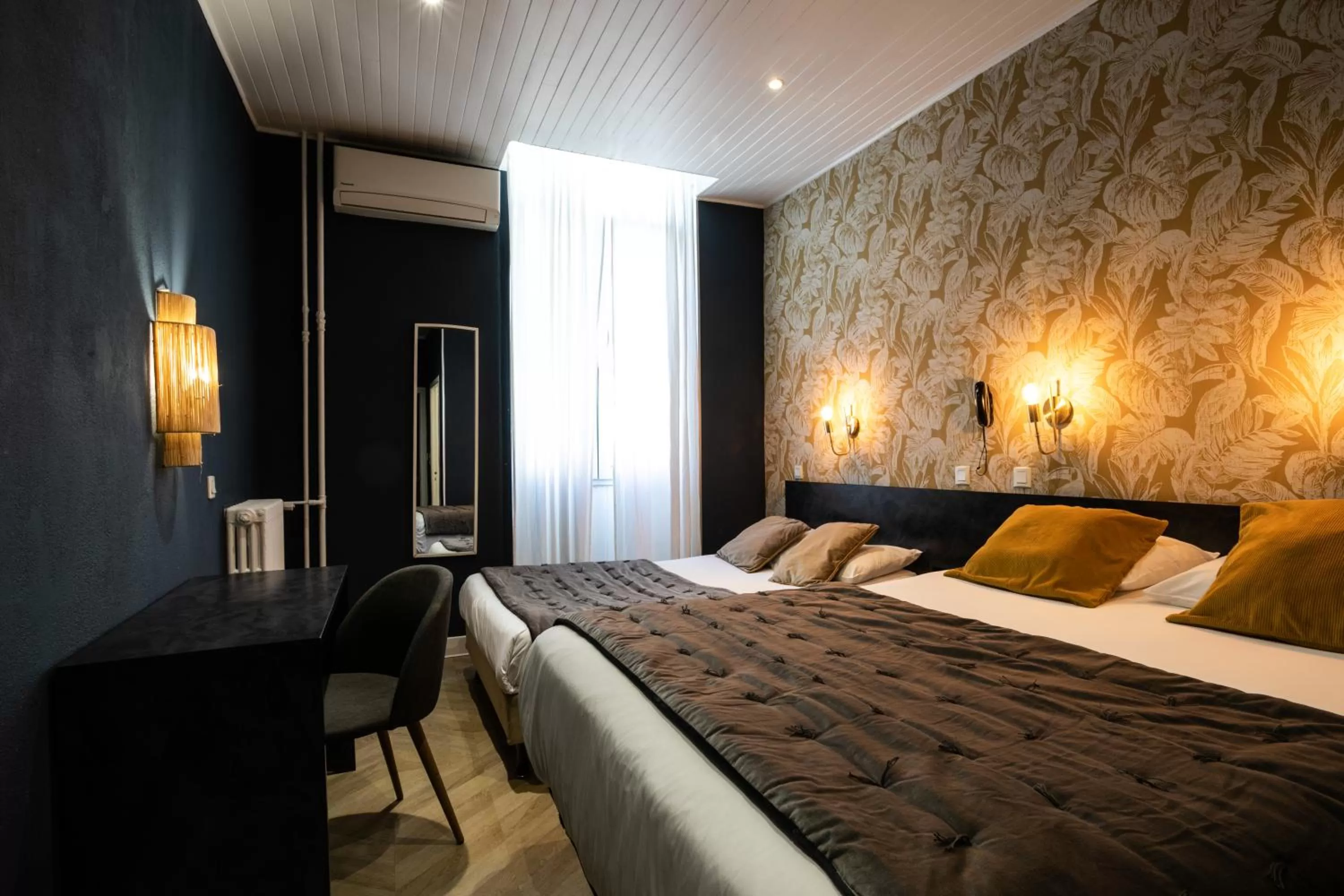 Twin Room in Boutique Hôtel Azur