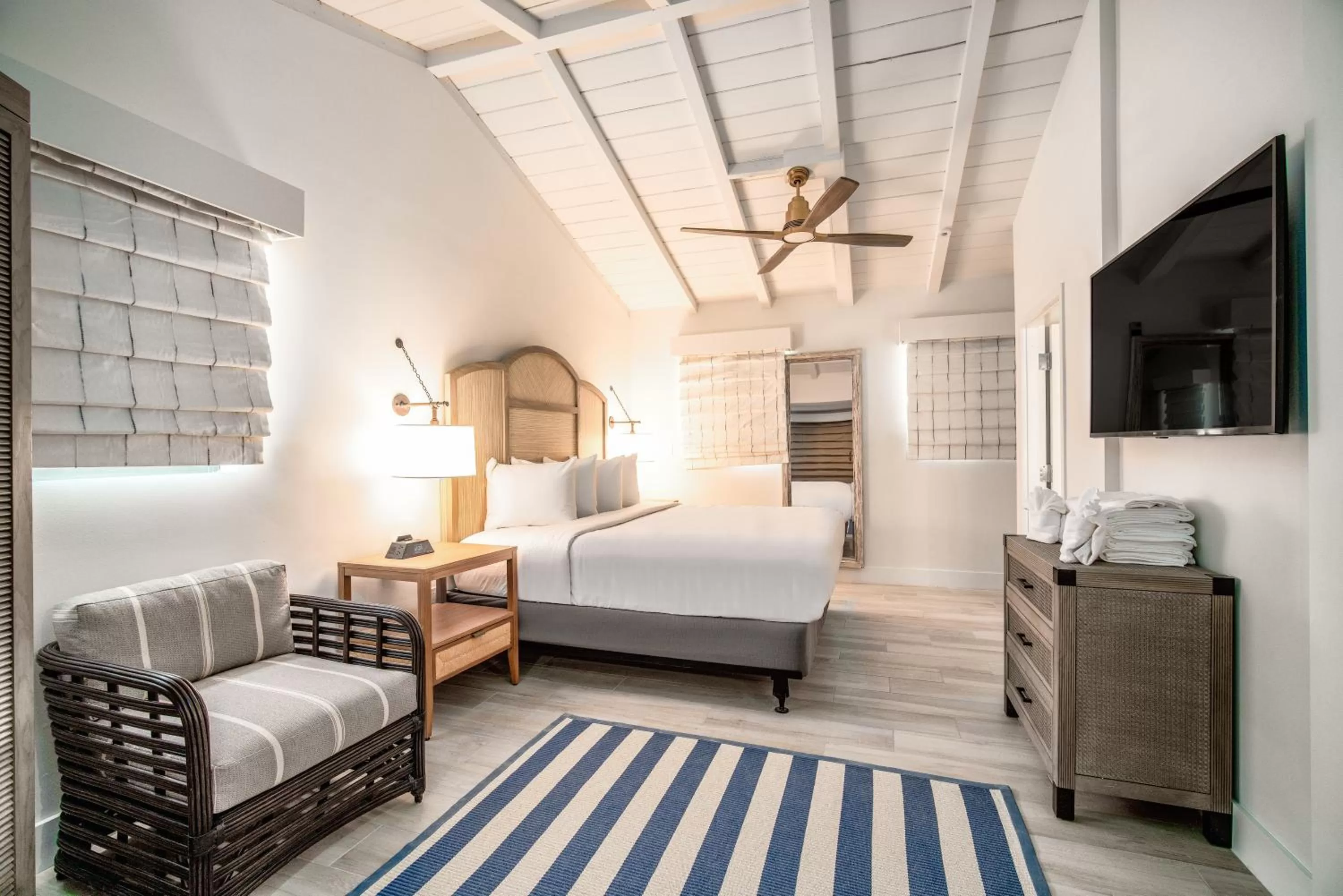 ADA King Efficiency Villa in Chesapeake Beach Resort