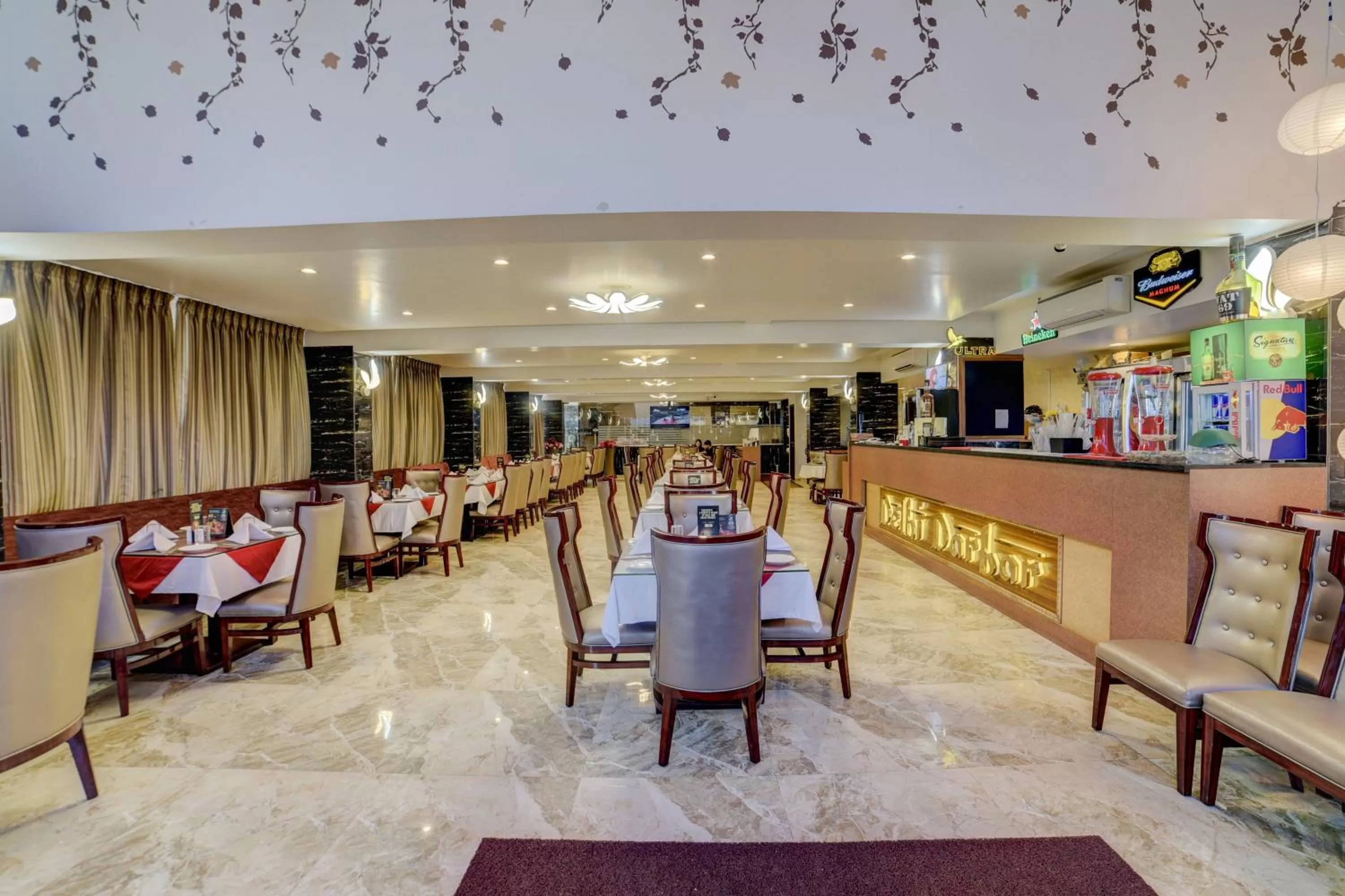 Restaurant/places to eat in Fabhotel Prime Sarala Crown - 500M From Calangute Beach