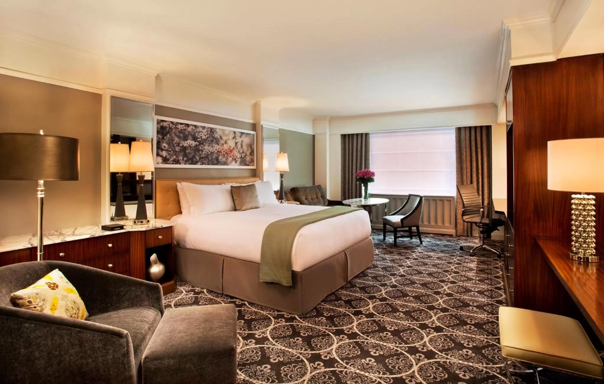 Grand Studio King Room in Loews Regency New York Hotel