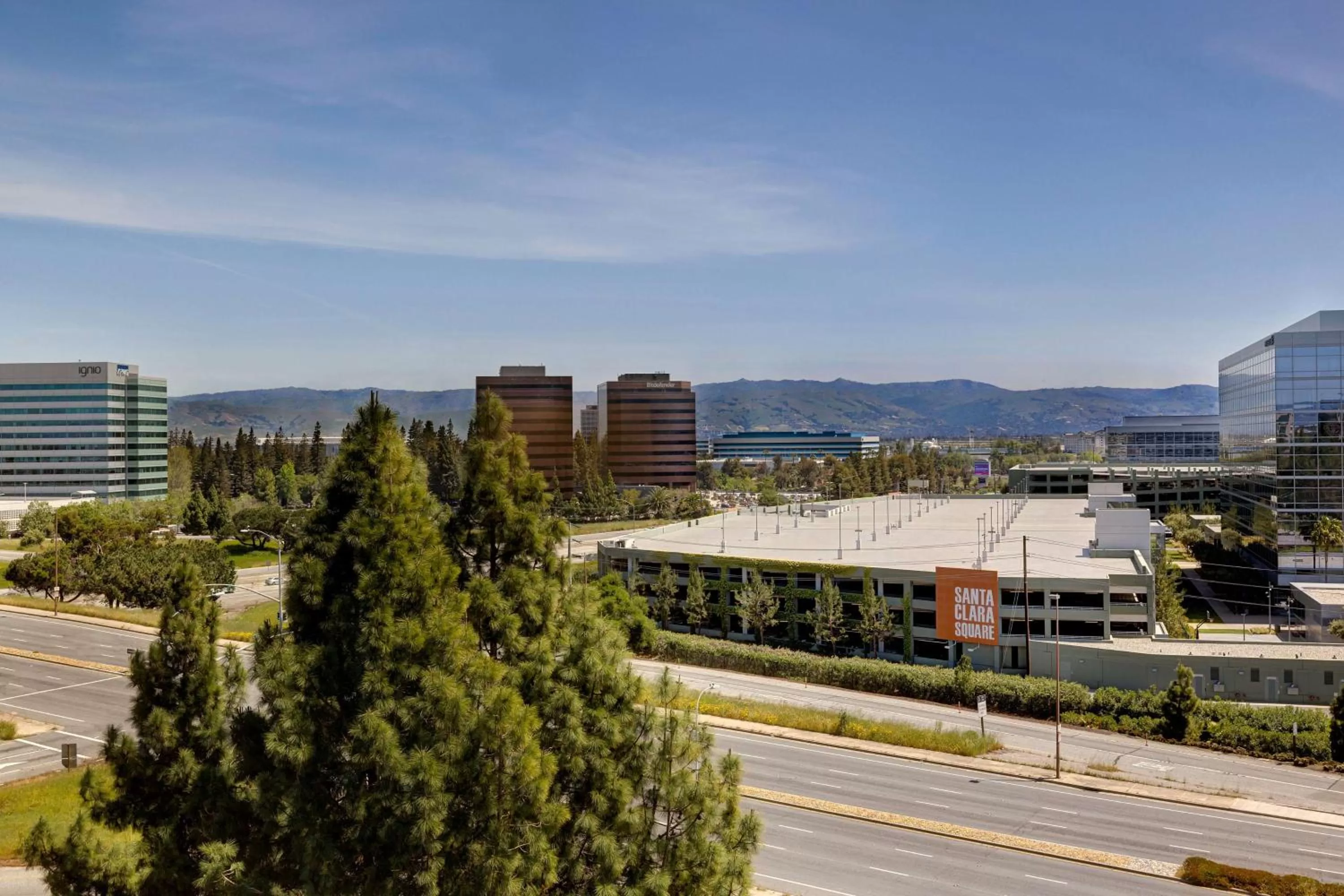 Two-Bedroom King Suite with Mountain View in Embassy Suites by Hilton Santa Clara Silicon Valley