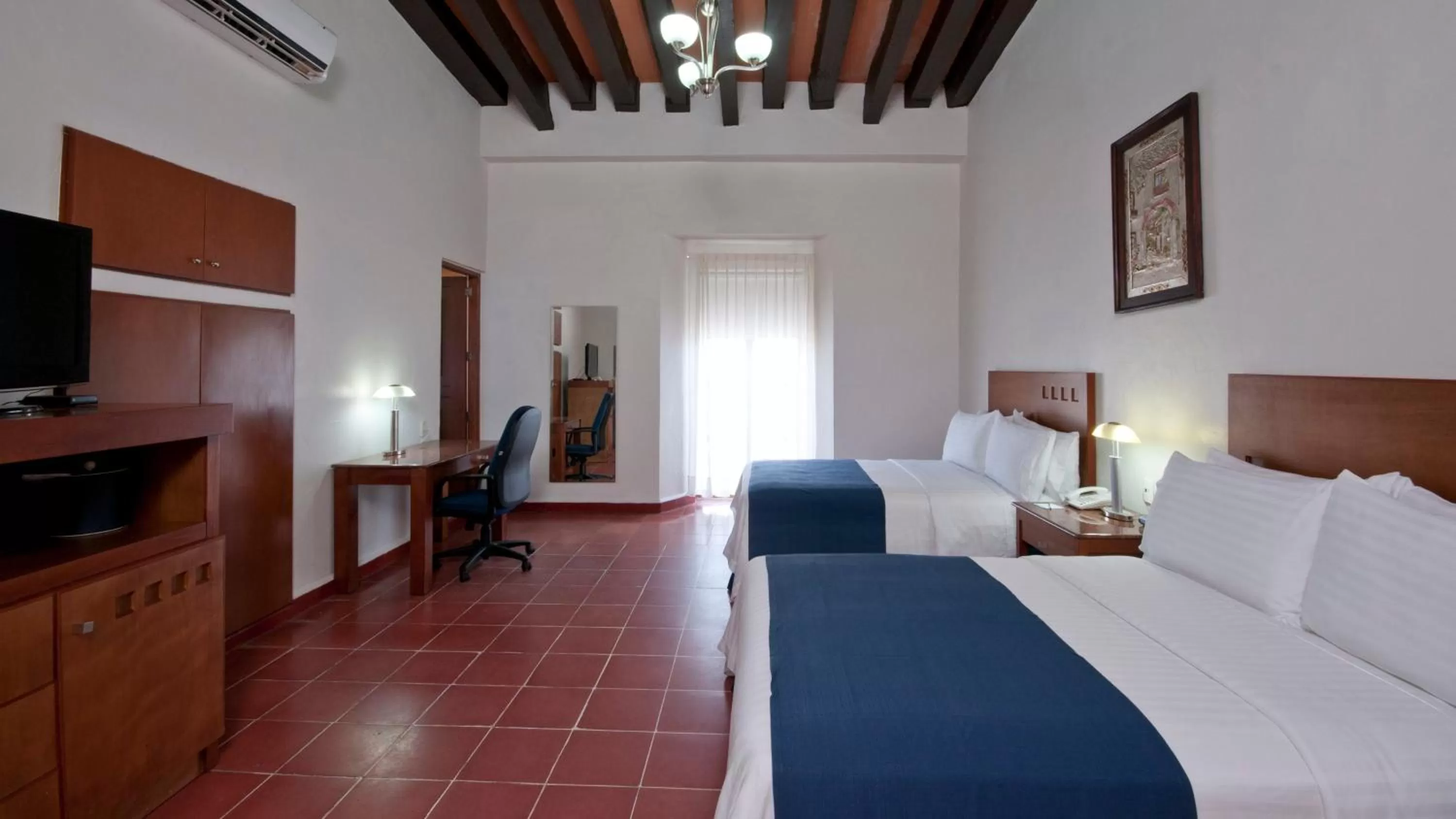 Standard Double Room with Two Double Beds in Holiday Inn Veracruz-Centro Historico by IHG