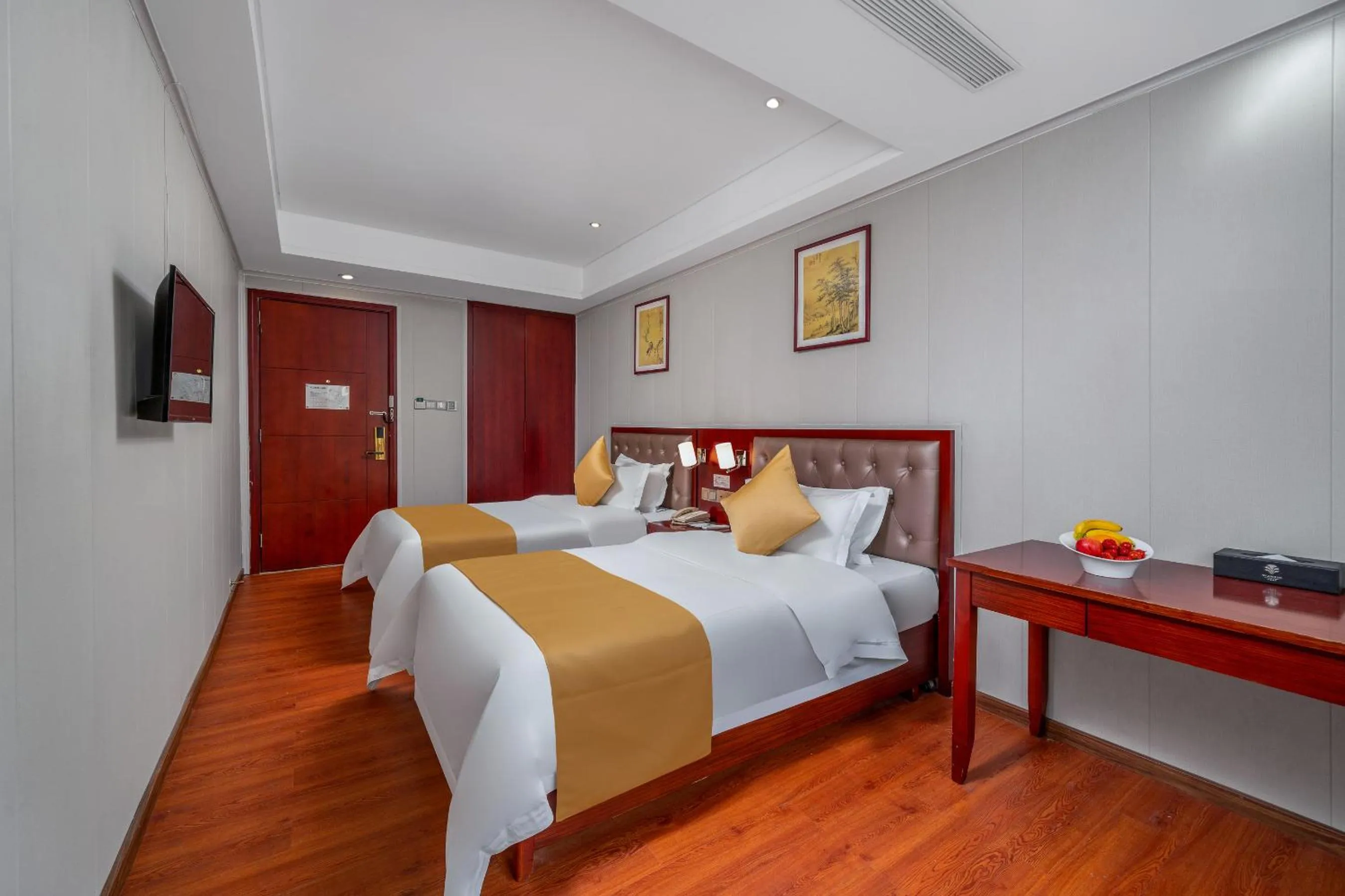 Superior Twin Room in Guangzhou Shi Liu Hotel
