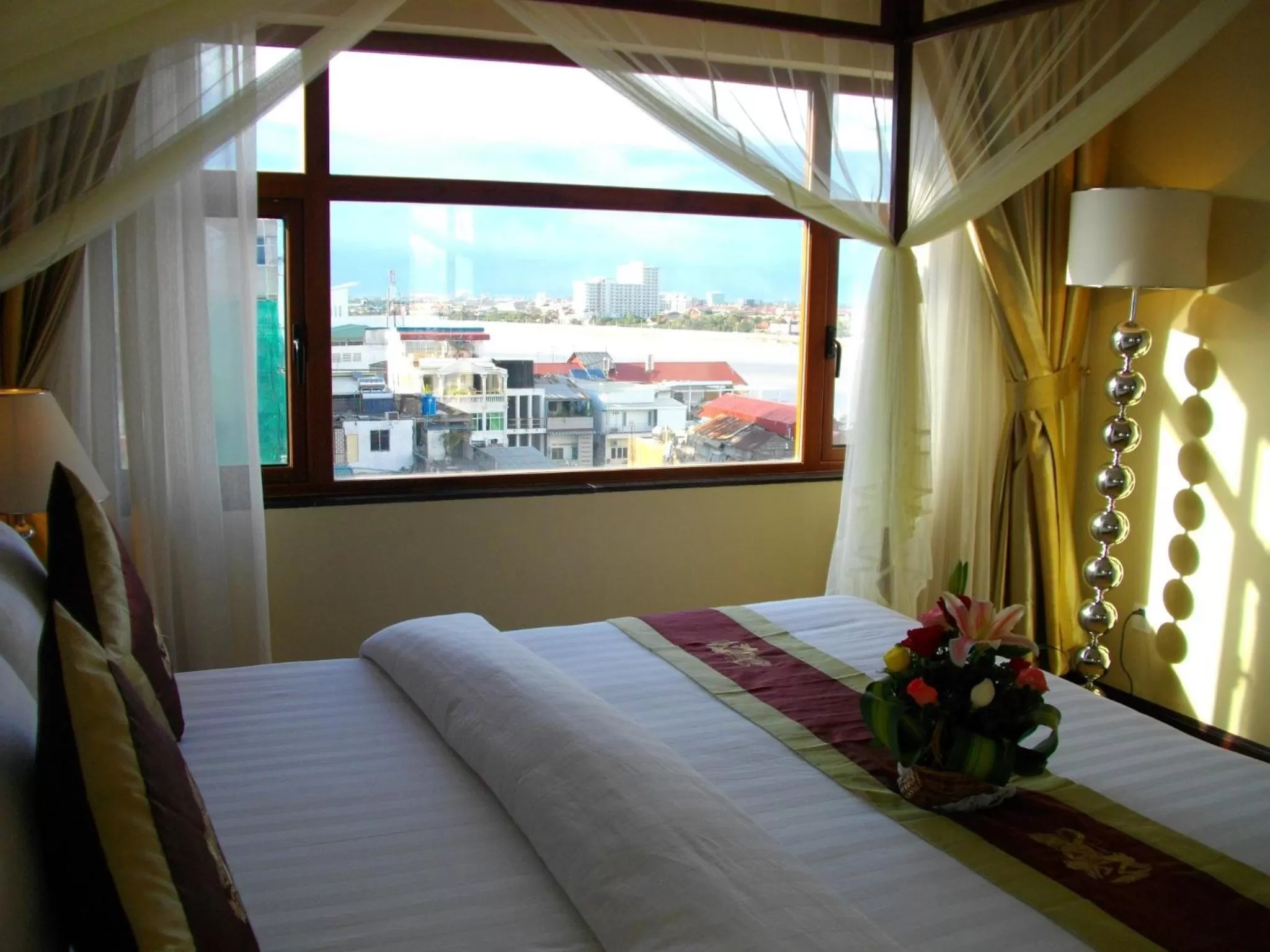 Deluxe Double Room with Balcony and River View in Lux Riverside Hotel & Apartment