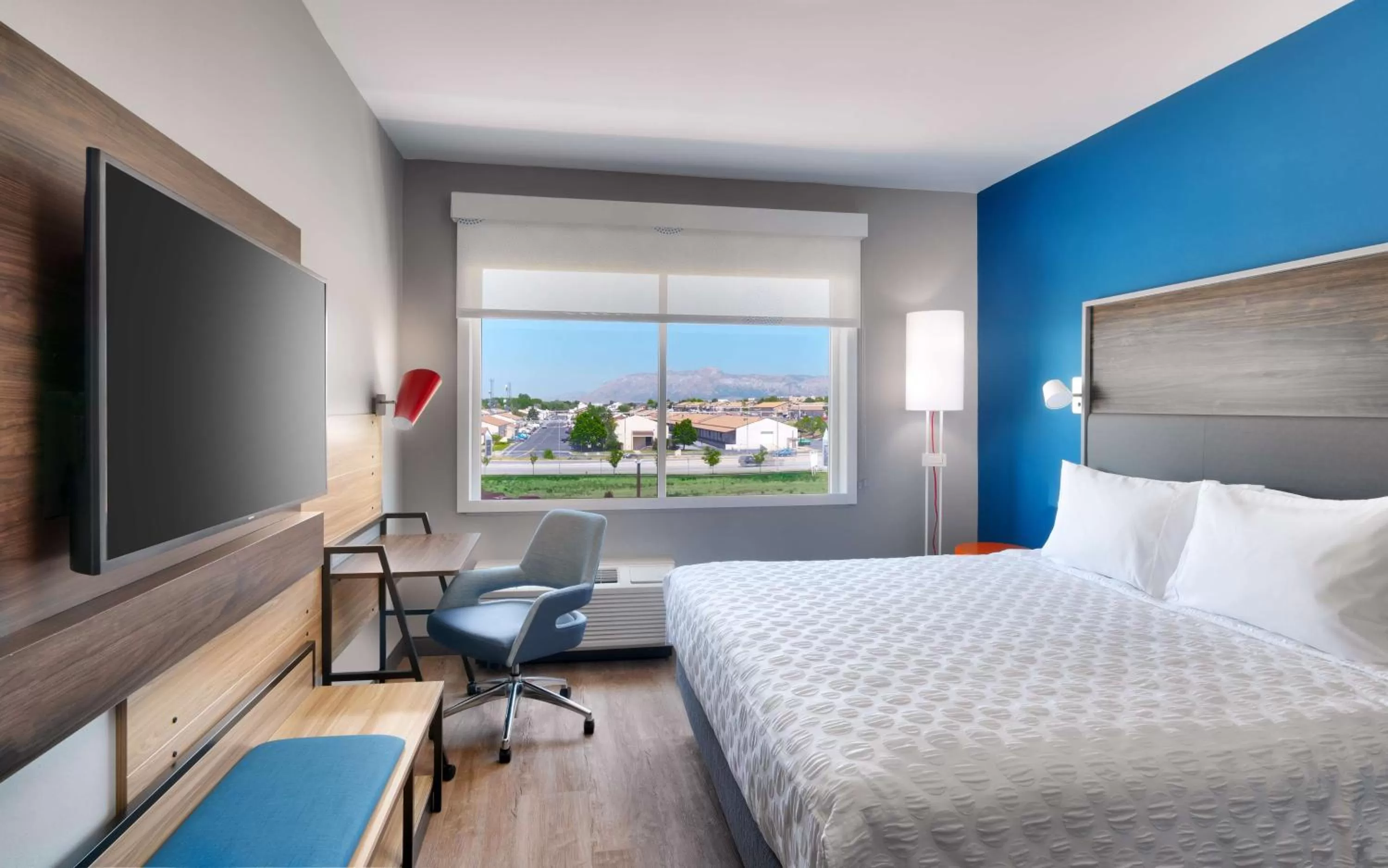 King Room in Tru By Hilton Clearfield Hill Air Force Base, Ut