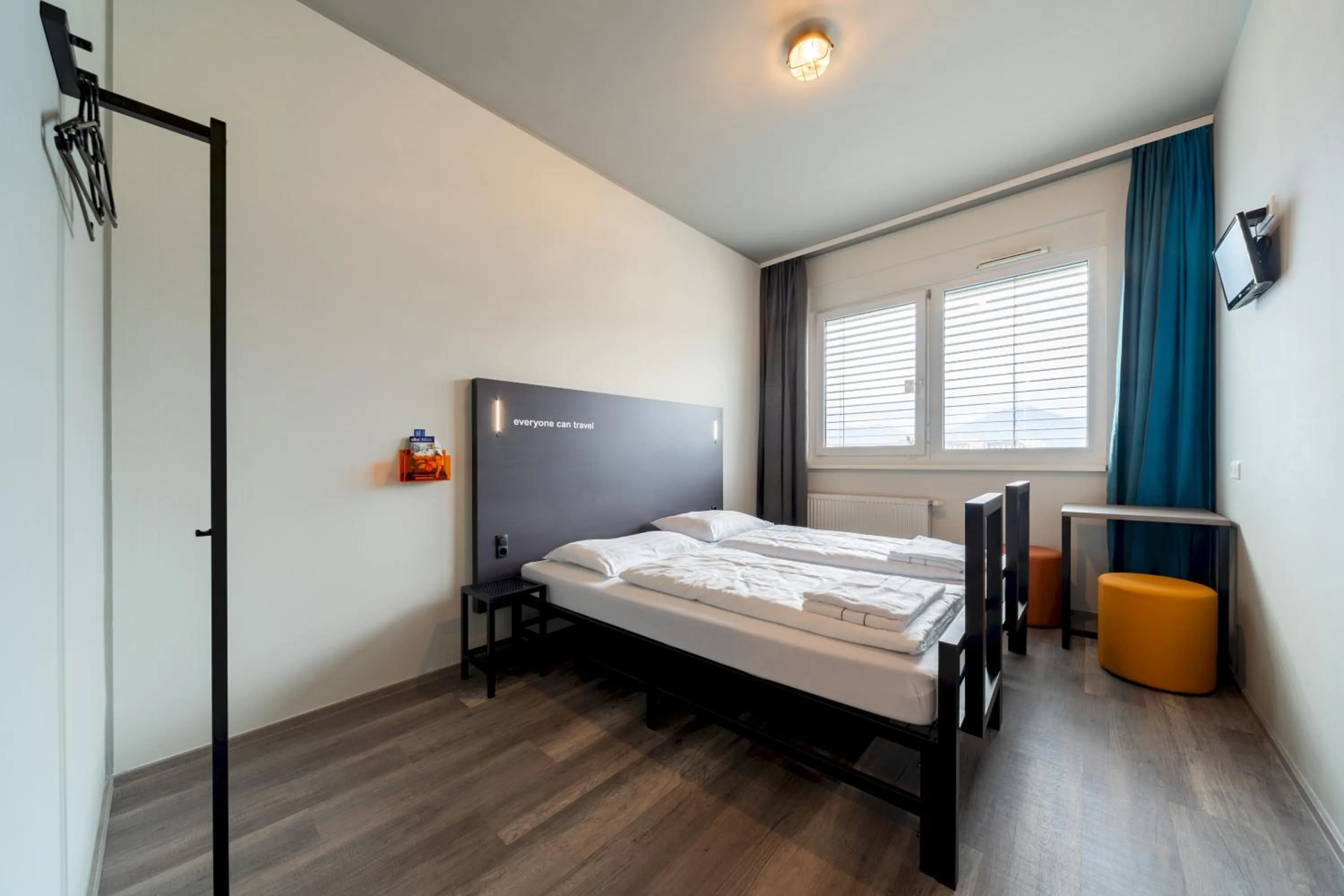 Twin Room in a&o Graz Hauptbahnhof