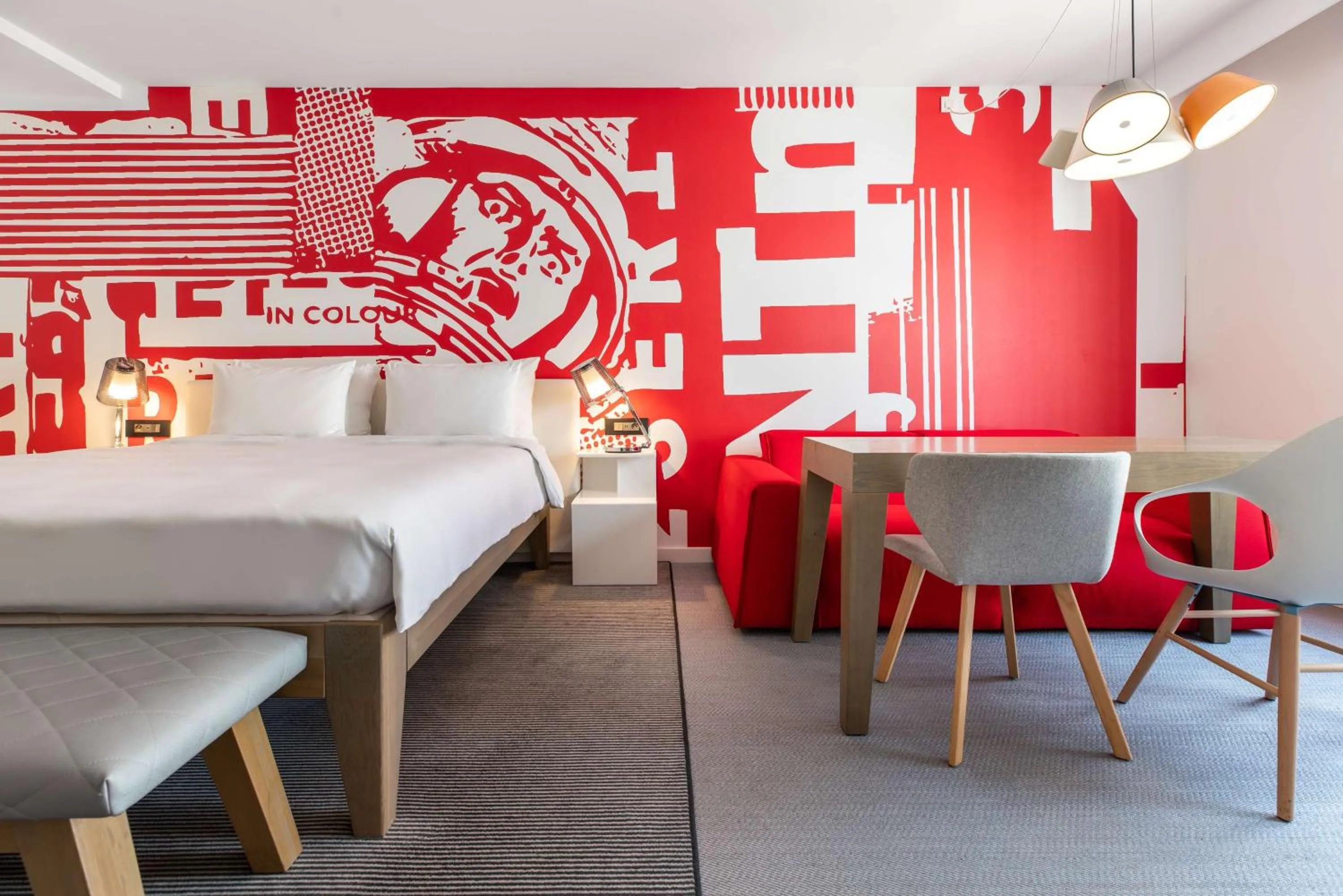 Junior Suite in Radisson RED Brussels