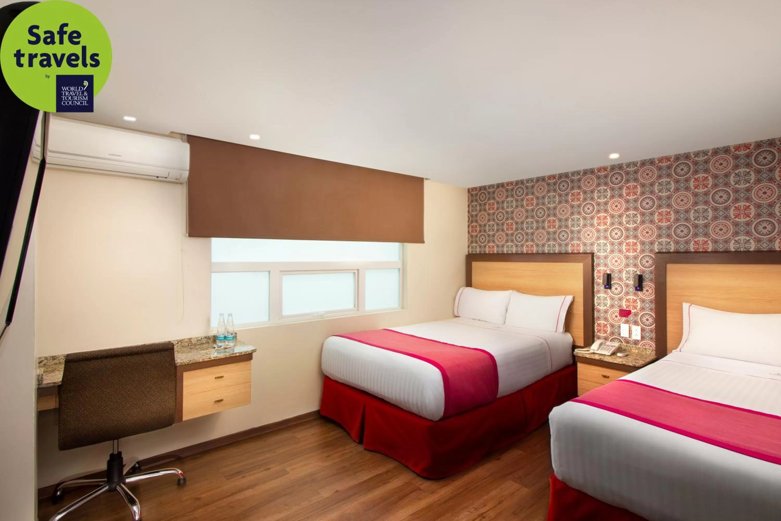 Twin Room - single occupancy in Hotel MX garibaldi CDMX, Trademark Collection by Wyndham