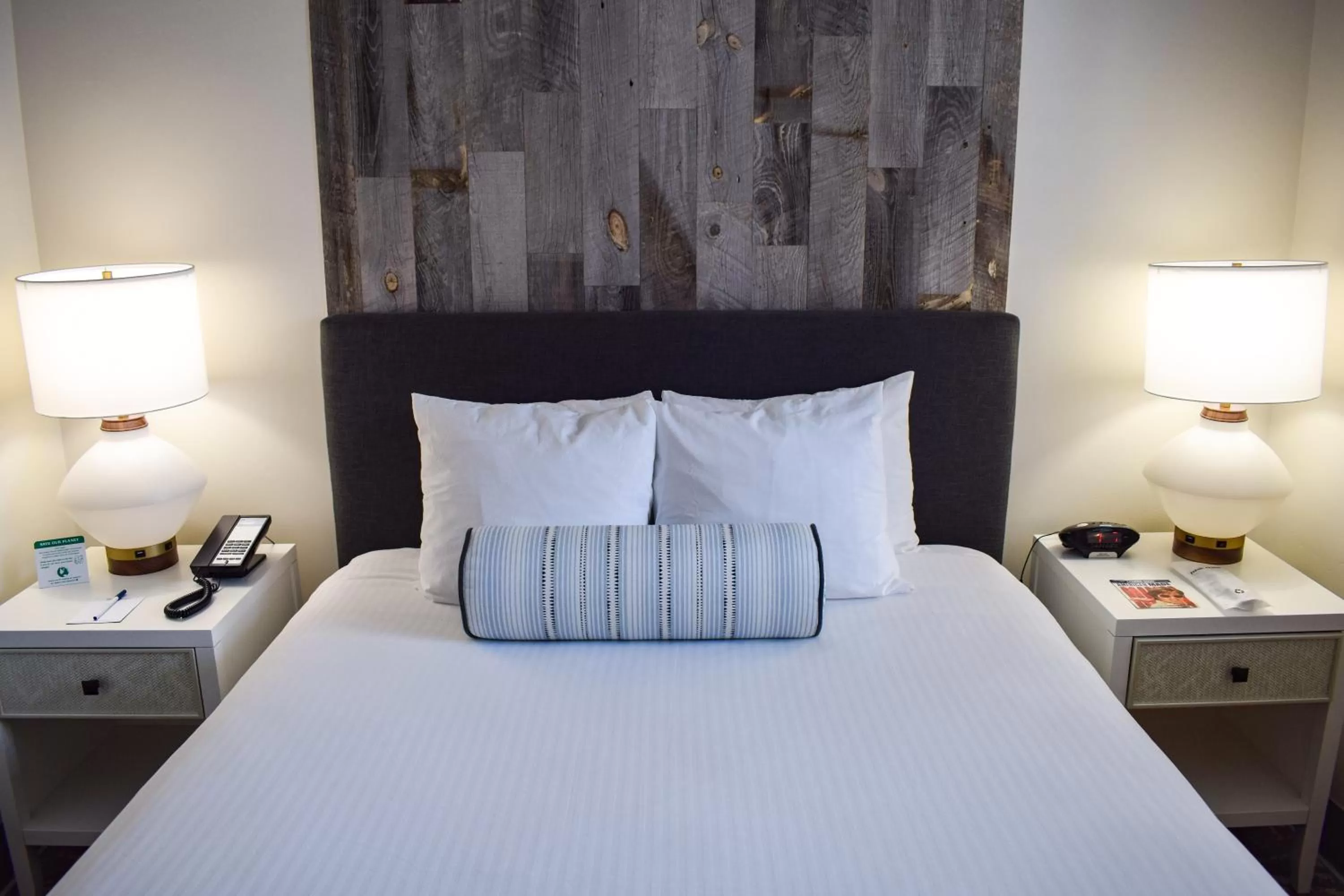 Bed in Beachside Inn